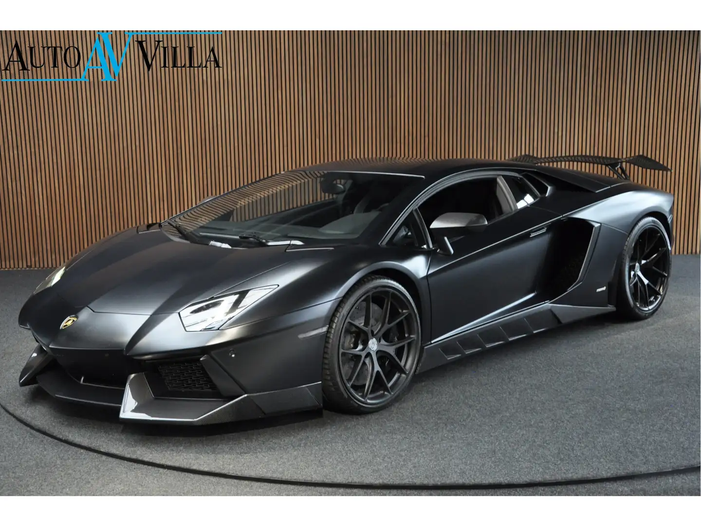 Lamborghini Aventador 6.5 V12 LP700-4 Novitec Carbon Akrap. Sensonum PDC Negru - 1