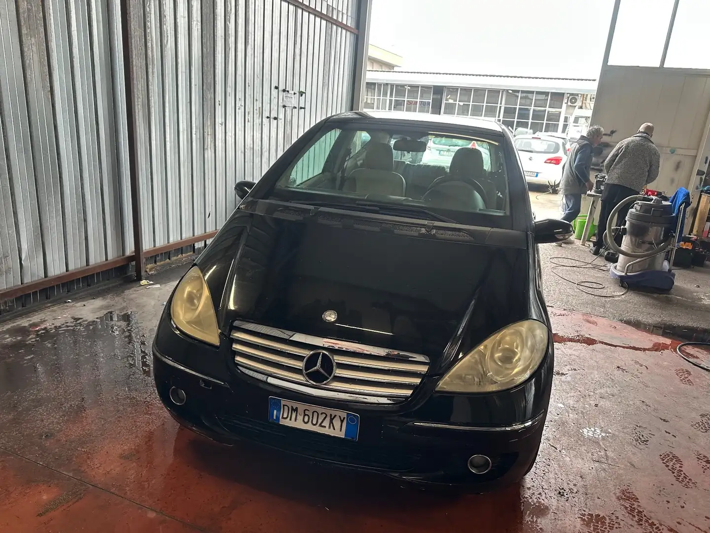 Mercedes-Benz A 180 A 180 CDI Coupé Avantgarde Schwarz - 2