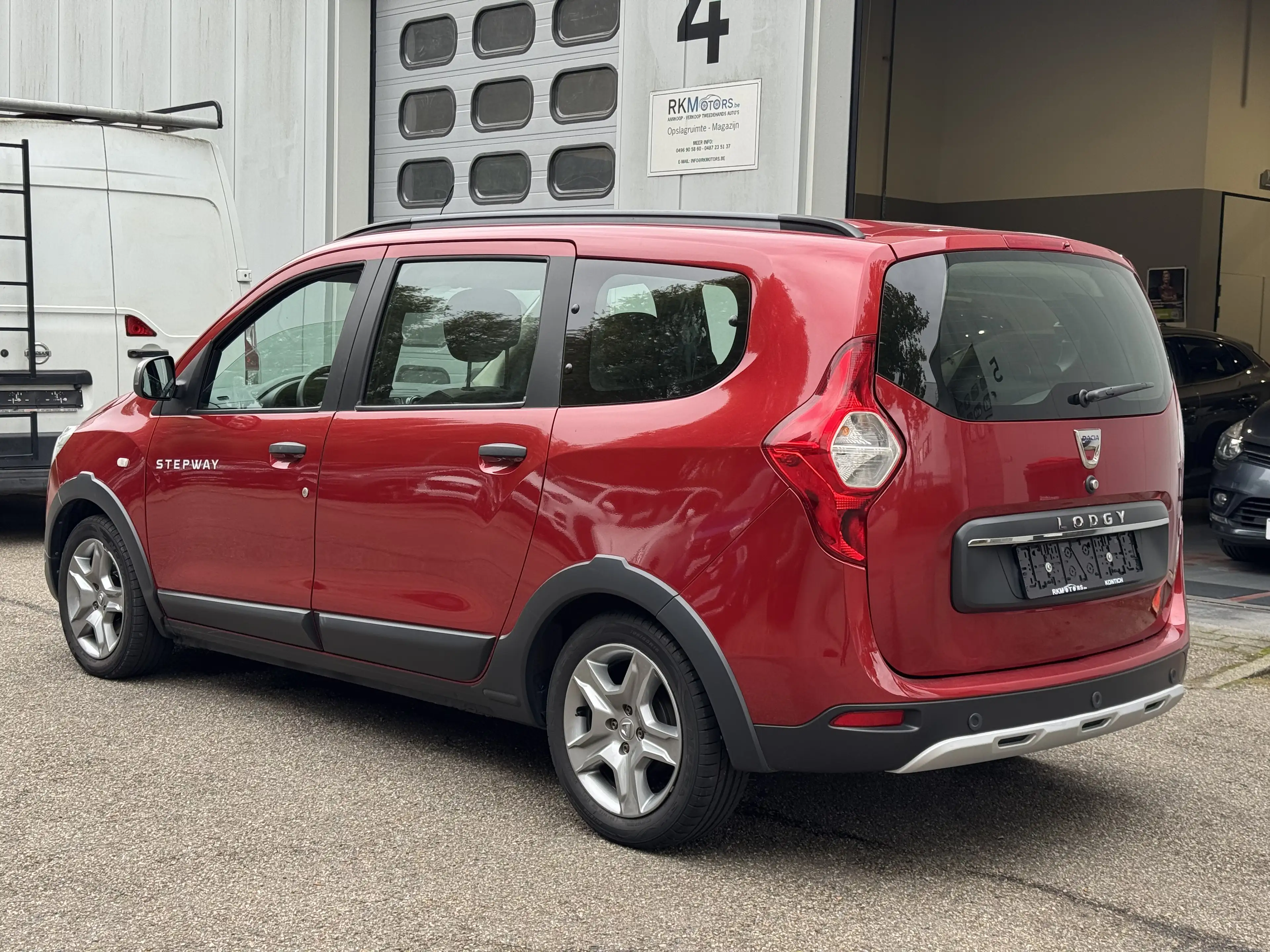 Dacia Lodgy Lodgy Blue dCi 115 Stepway Plus — photo 6