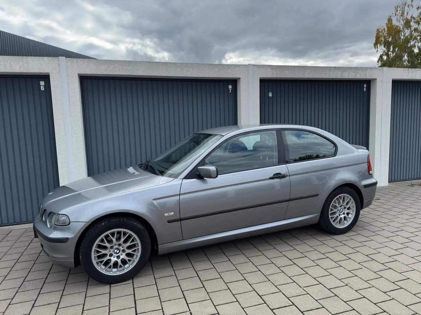 BMW 316 ti  Compact *Klima/PDC/Alu/Steuerkette NEU!* Grau - 2