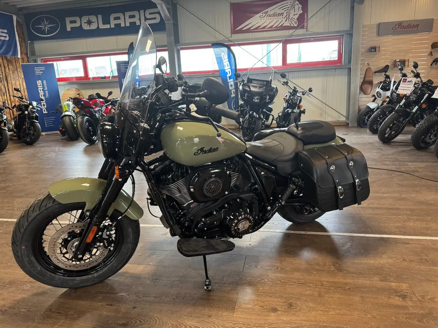 Indian Super Chief Dark Horse Groen - 1