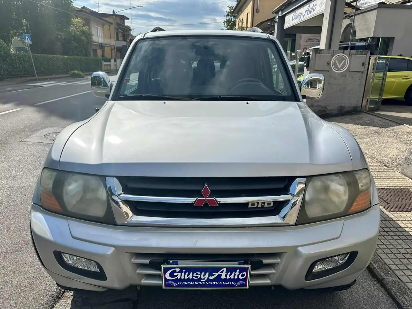 Mitsubishi Pajero 3.2 16V DI-D 5p. GLX Grigio - 2
