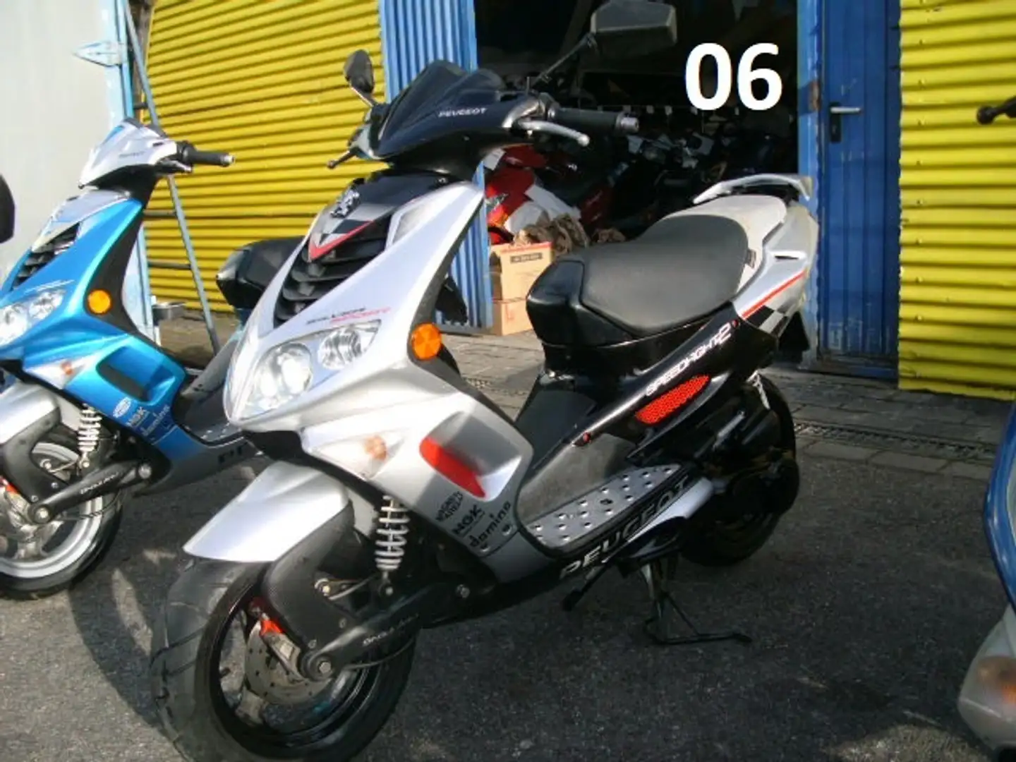 Peugeot Speedfight 2 (4.Stk) *99 Gebrauchte Roller auf Lager* Silber - 1