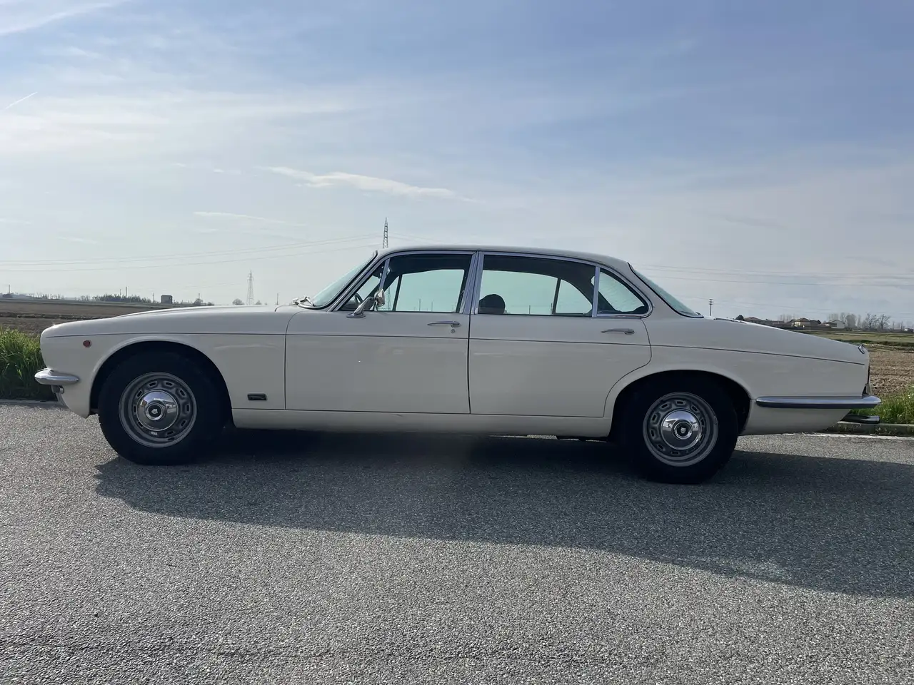 Jaguar XJ, foto 2