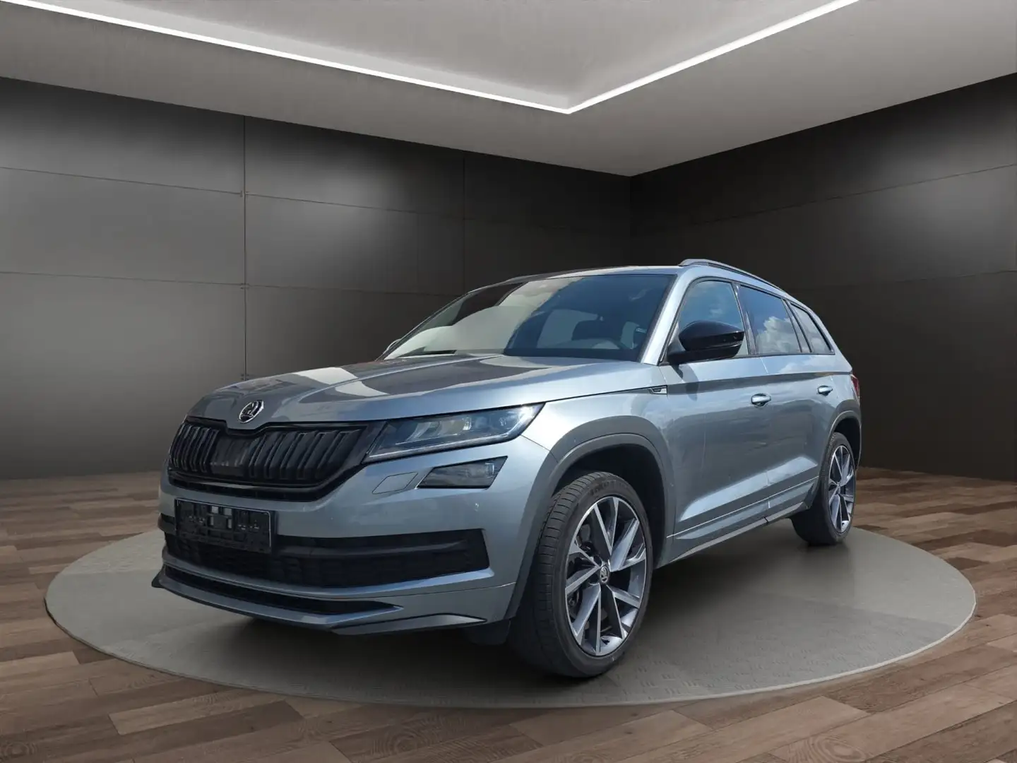 Skoda Kodiaq 2.0 TSI Sportline 4x4 *Alcantara*Nav*Automatik* Grau - 1