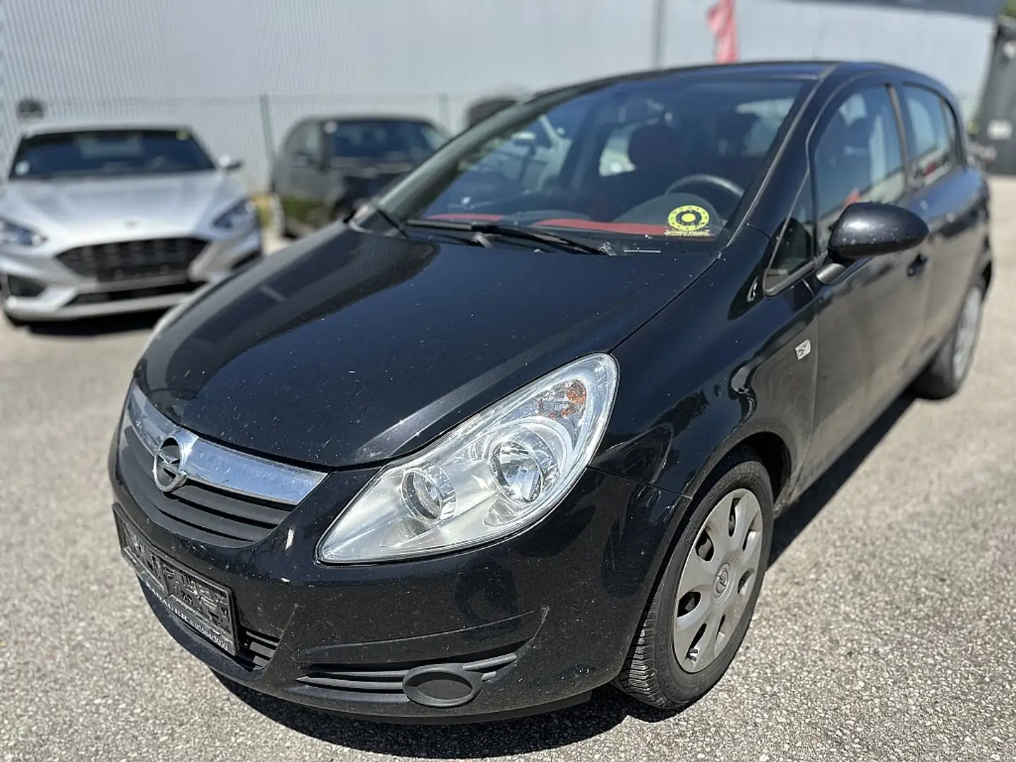 Opel Corsa 1,2 Edition Schwarz - 1