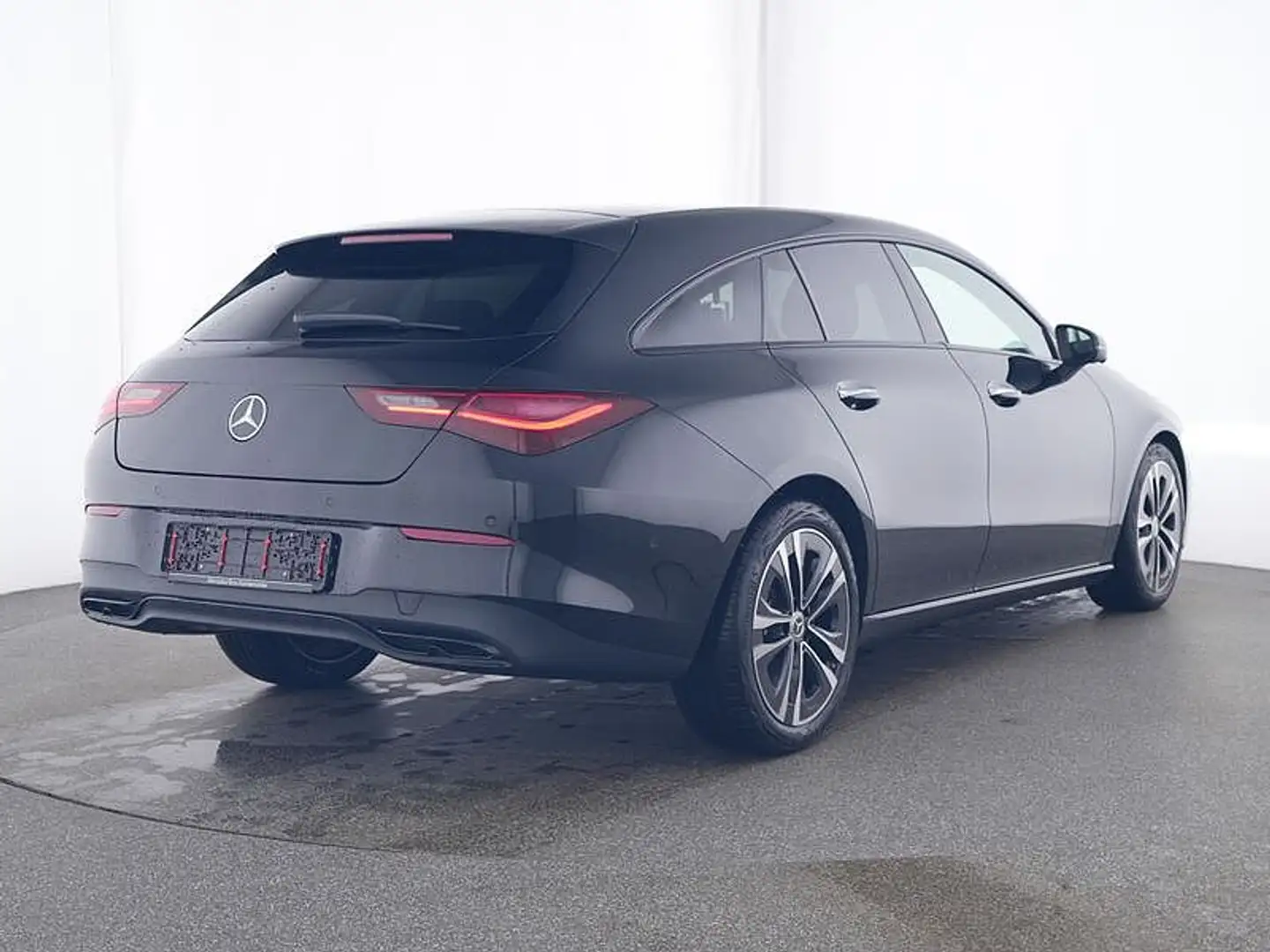 Mercedes-Benz CLA 180 Shooting Brake Keyless / 360° / Night / Spiegelpac Siyah - 2