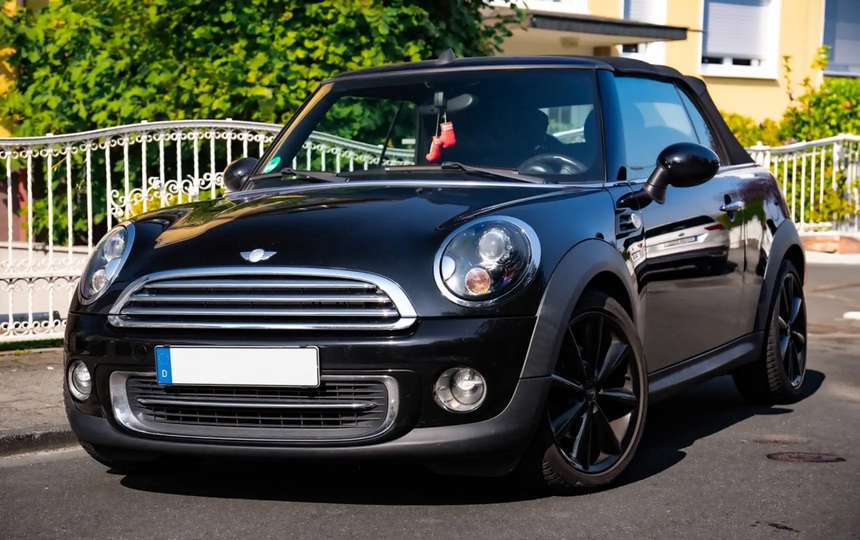 MINI Cooper Cabrio Mini Cooper Cabrio Schwarz - 1