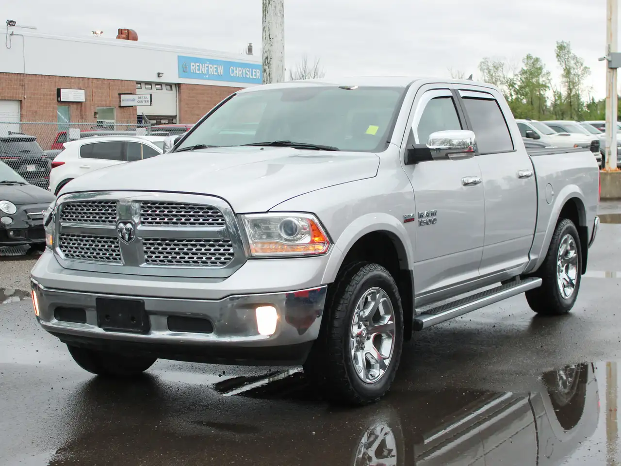 RAM 1500 fotografie RAM 1500