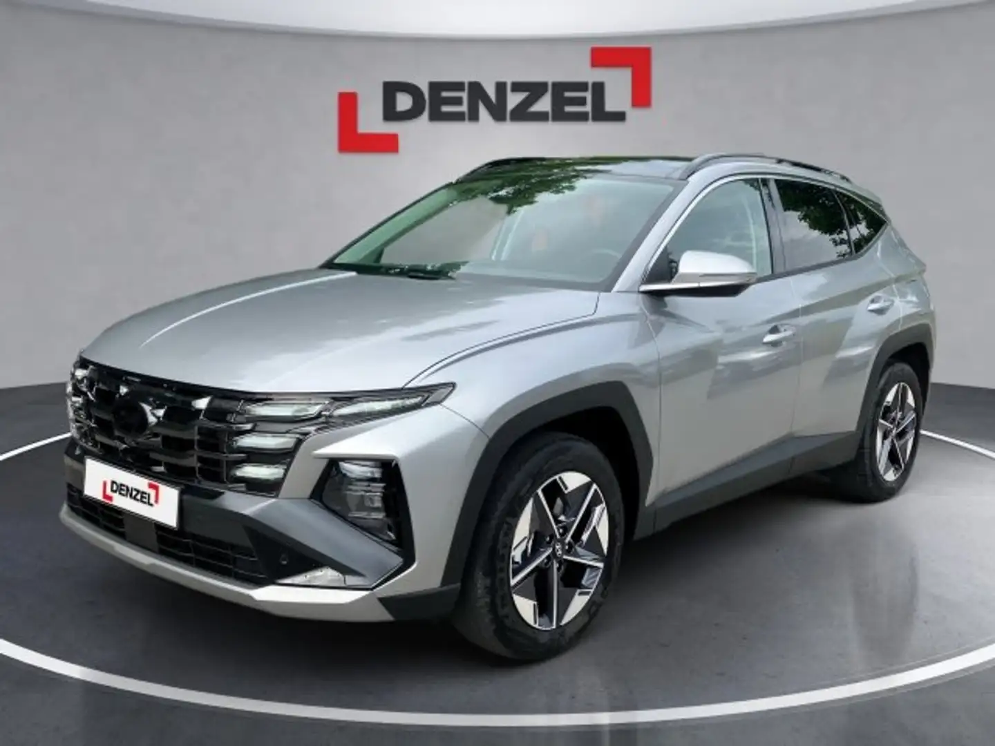 Hyundai TUCSON NX4 GO Plus 1,6 T-GDi PHEV 4WD AT Silber - 1