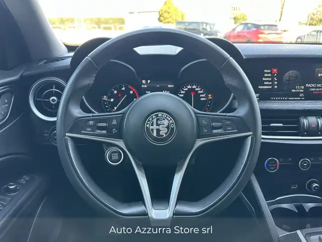 Alfa Romeo Stelvio view 12