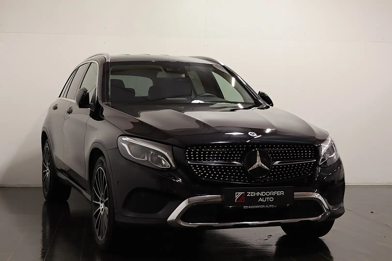 Mercedes-Benz GLC 220 d 4MATIC Aut. | LED | SHZ | NAVI Schwarz - 1