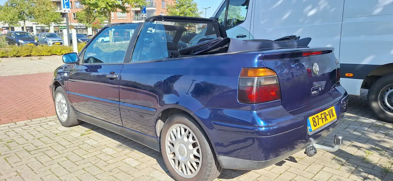 Volkswagen Golf Cabriolet 1.8 Highline, foto 3