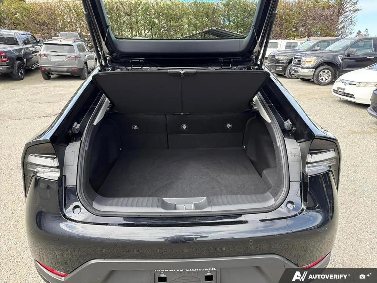 Toyota Prius снимка Toyota Prius