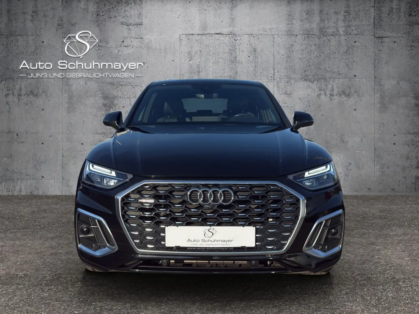 Audi Q5 50 TFSI e quattro S line Aut. Schwarz - 2