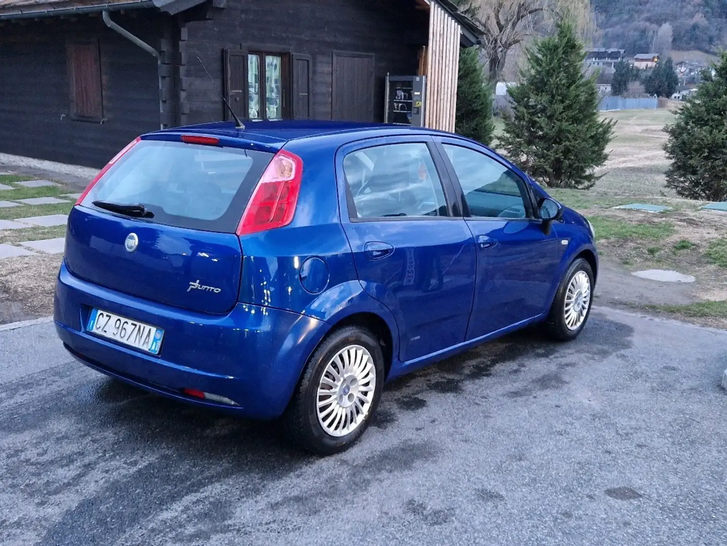 Fiat Grande Punto 5p 1.2 Active 65cv Blu/Azzurro - 2