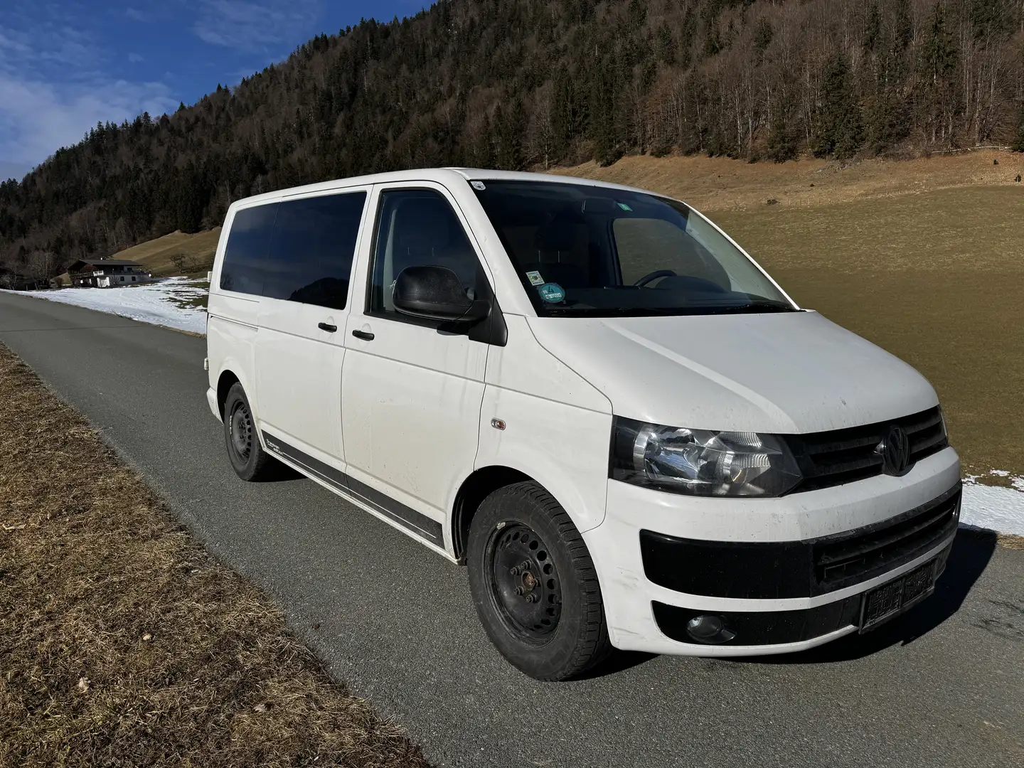 Volkswagen T5 Transporter Kastenwagen 2,0 TDI D-PF Weiß - 1