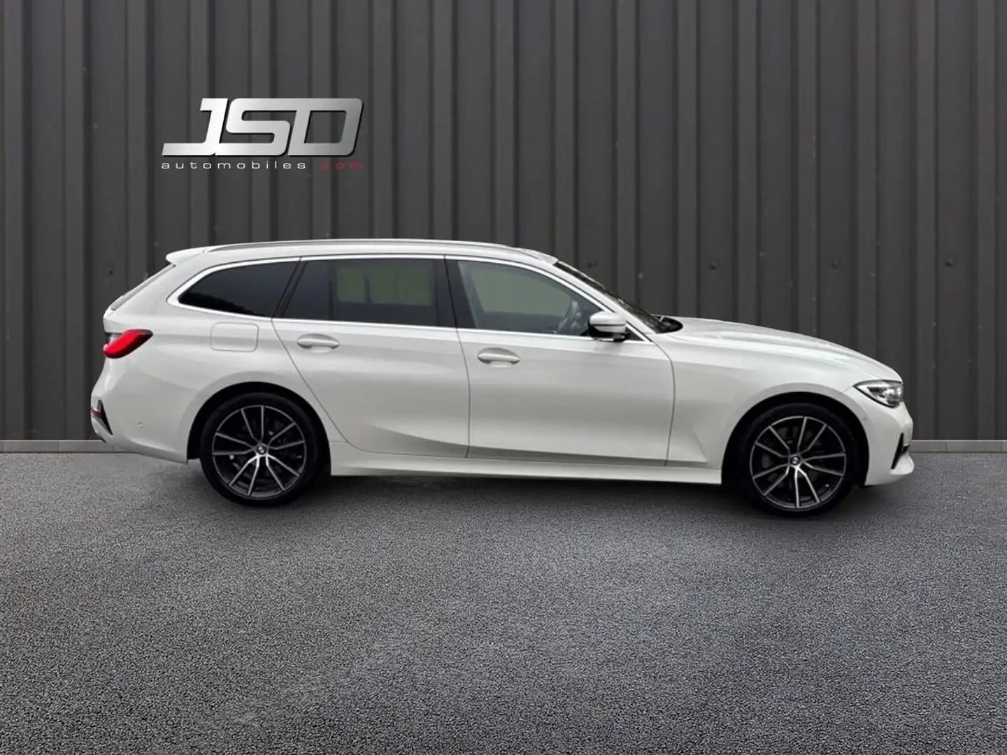 BMW 330 Touring 330d xDrive 265 ch BVA8 G21 Luxury Blanc - 2