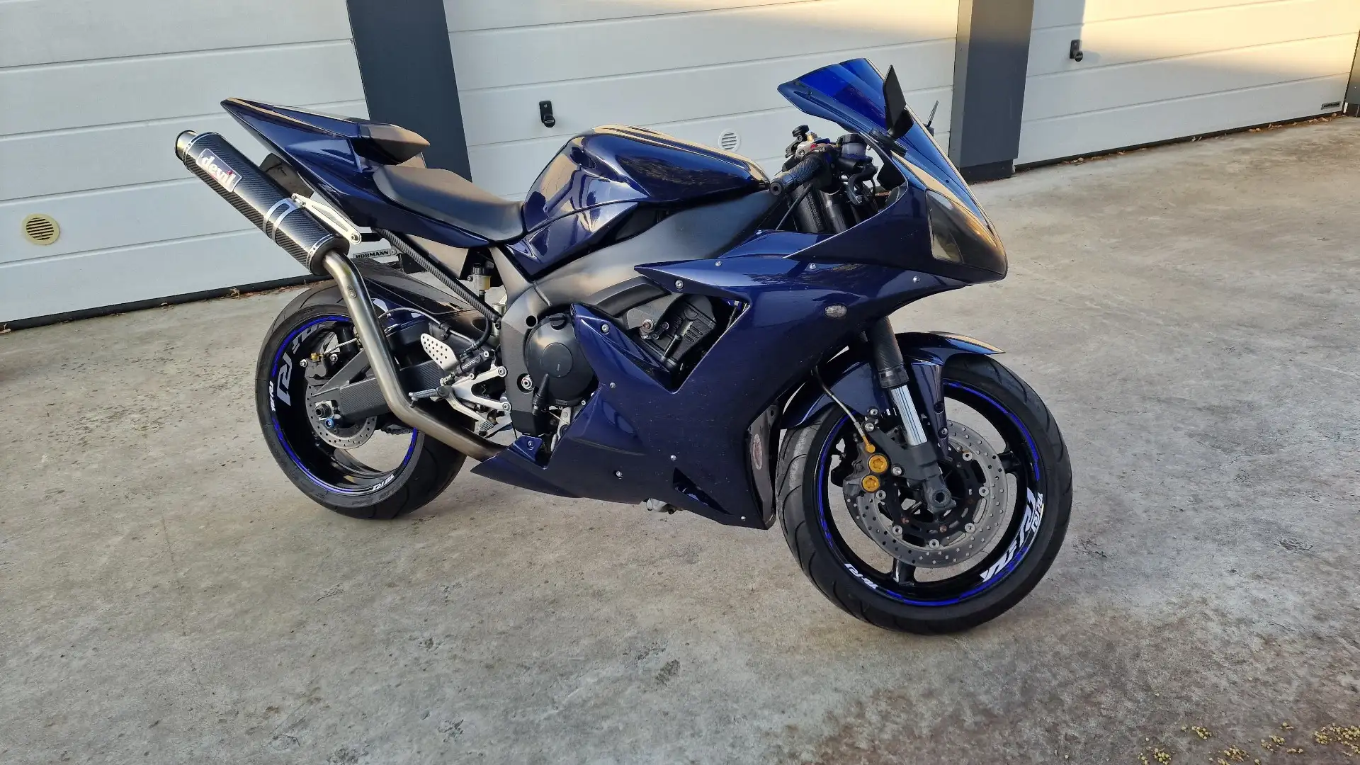 Yamaha YZF 1000 r1 Blauw - 1