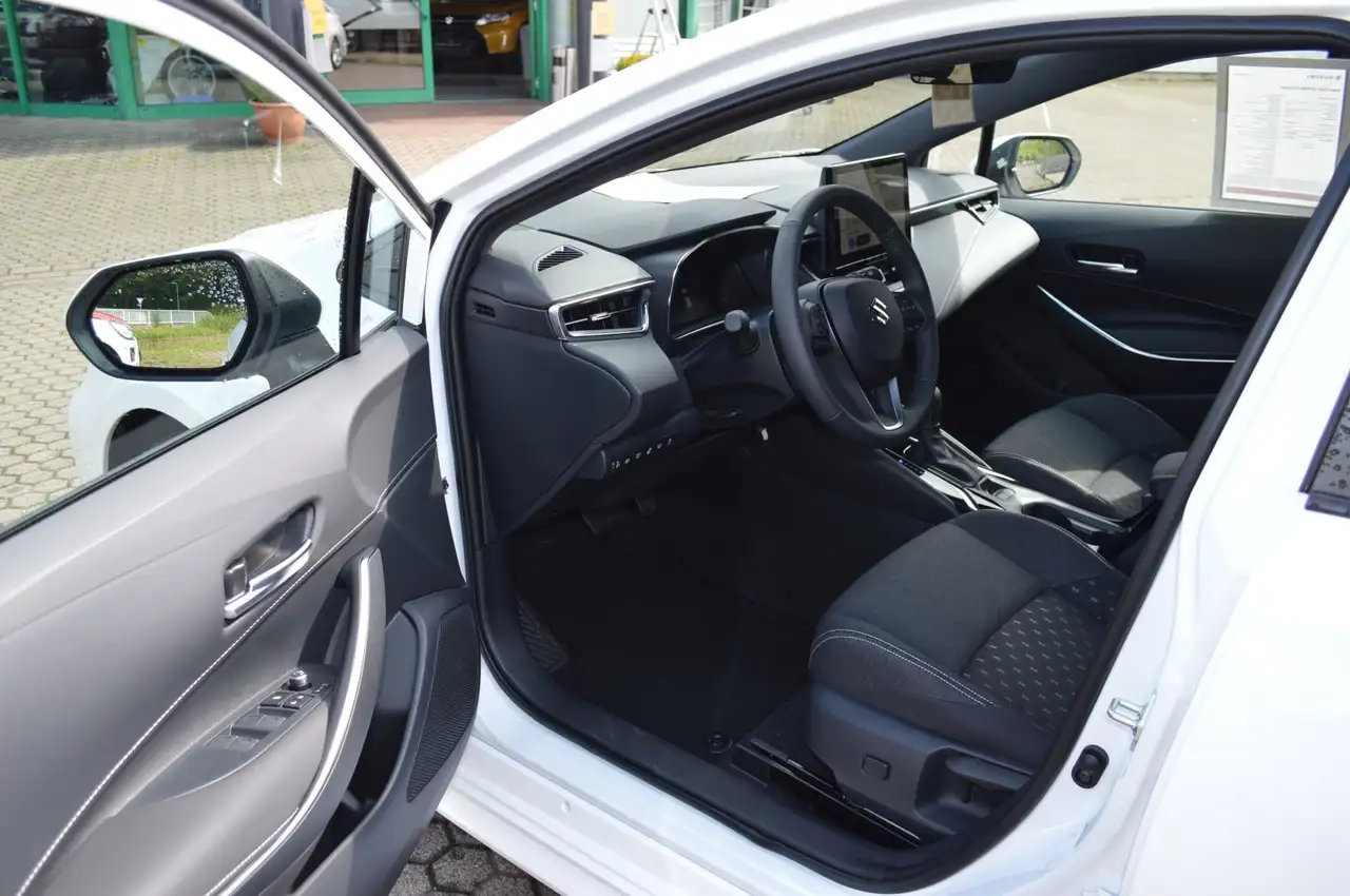 Suzuki Swace 1.8 Hybrid CVT Comfort+*NAVI*DAB*LED*WRÄ ALU* 10