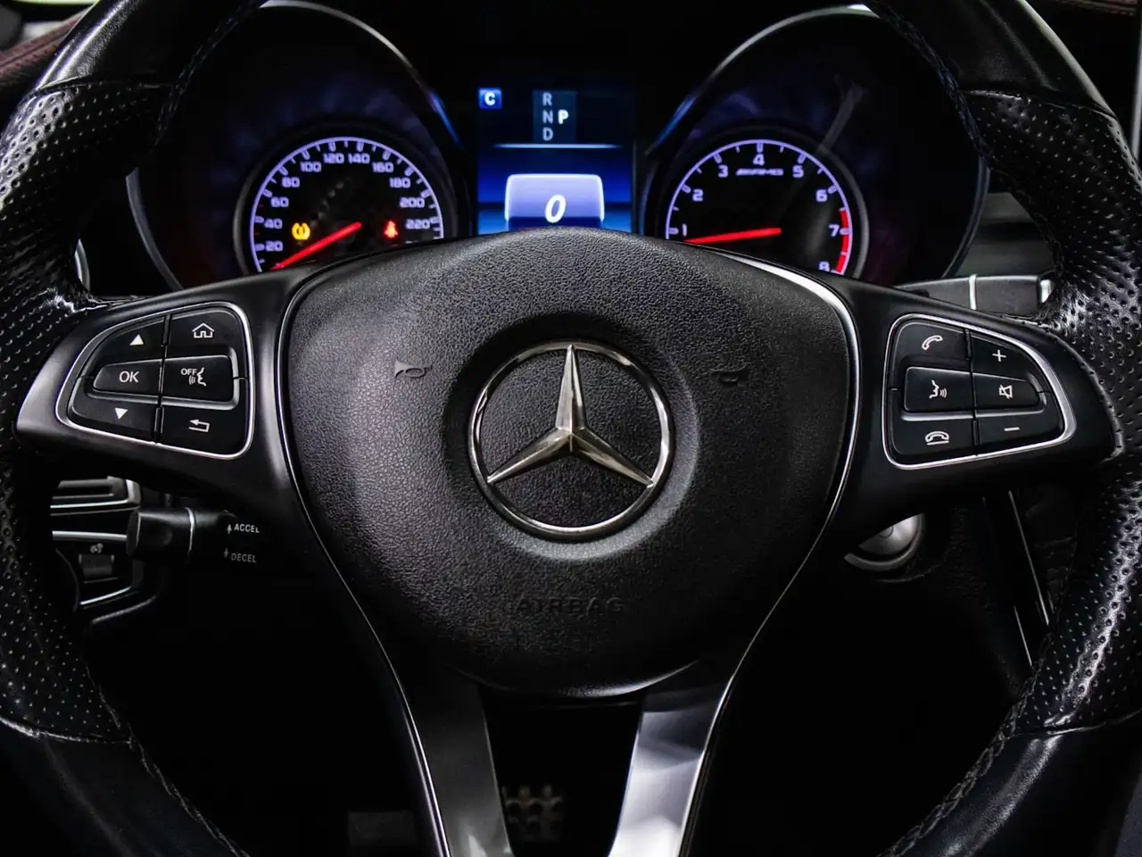Mercedes-Benz GLC photo Mercedes-Benz GLC