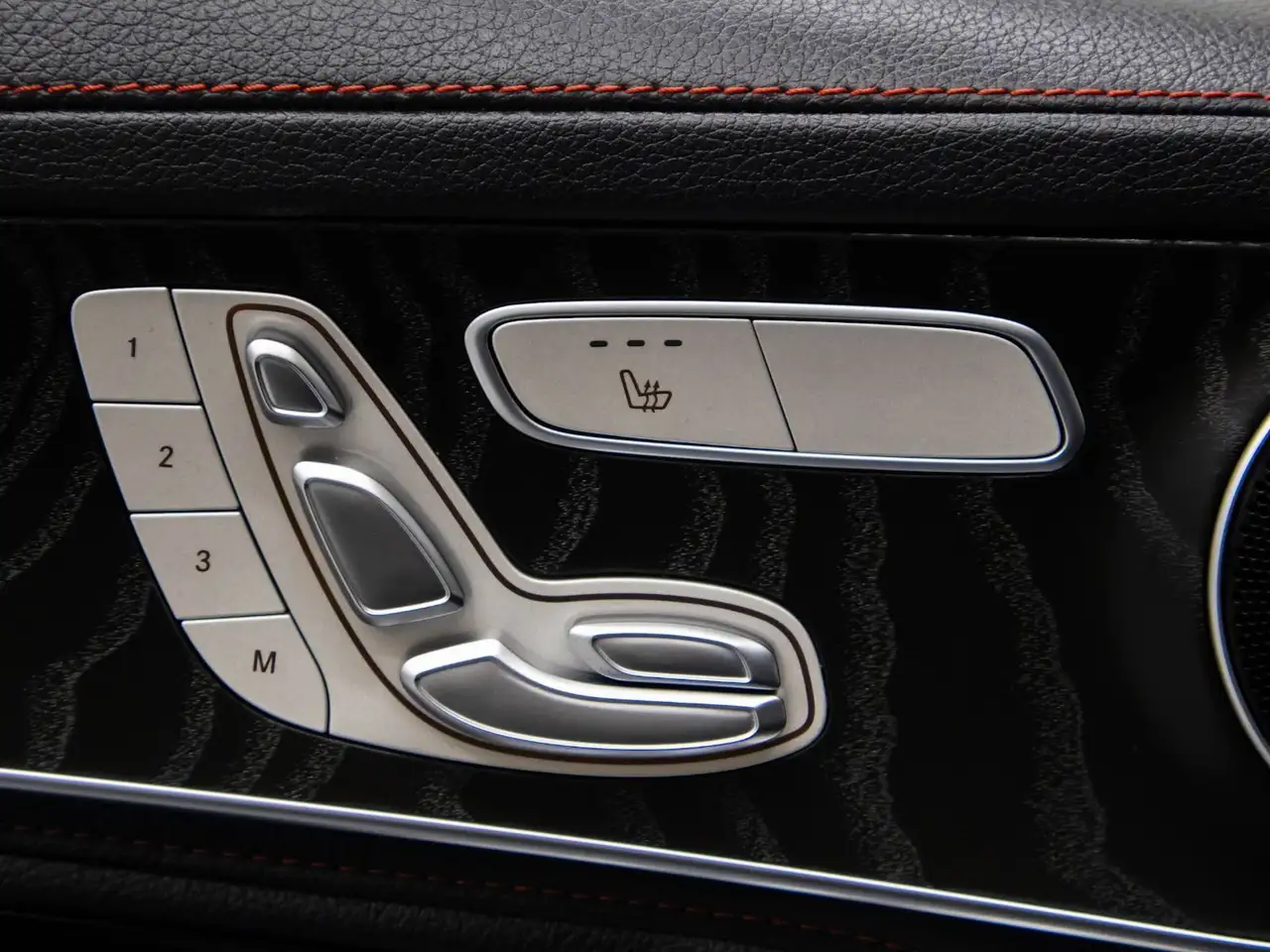 Mercedes-Benz GLC photo Mercedes-Benz GLC