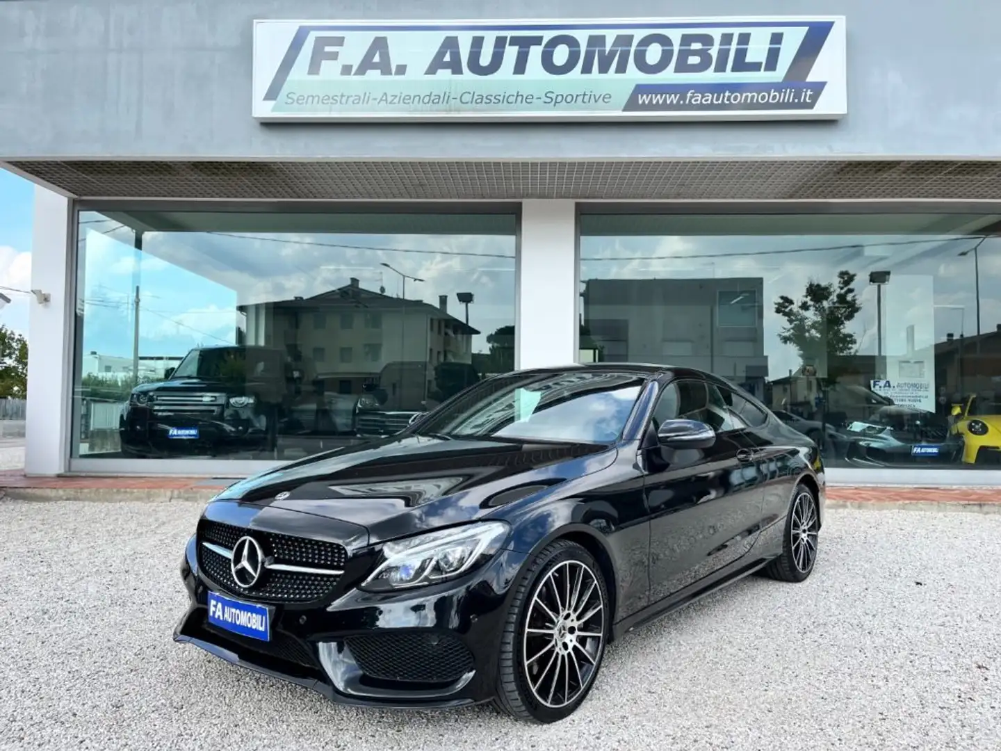 Mercedes-Benz C 250 d 4Matic Auto Coupé Premium Nero - 1