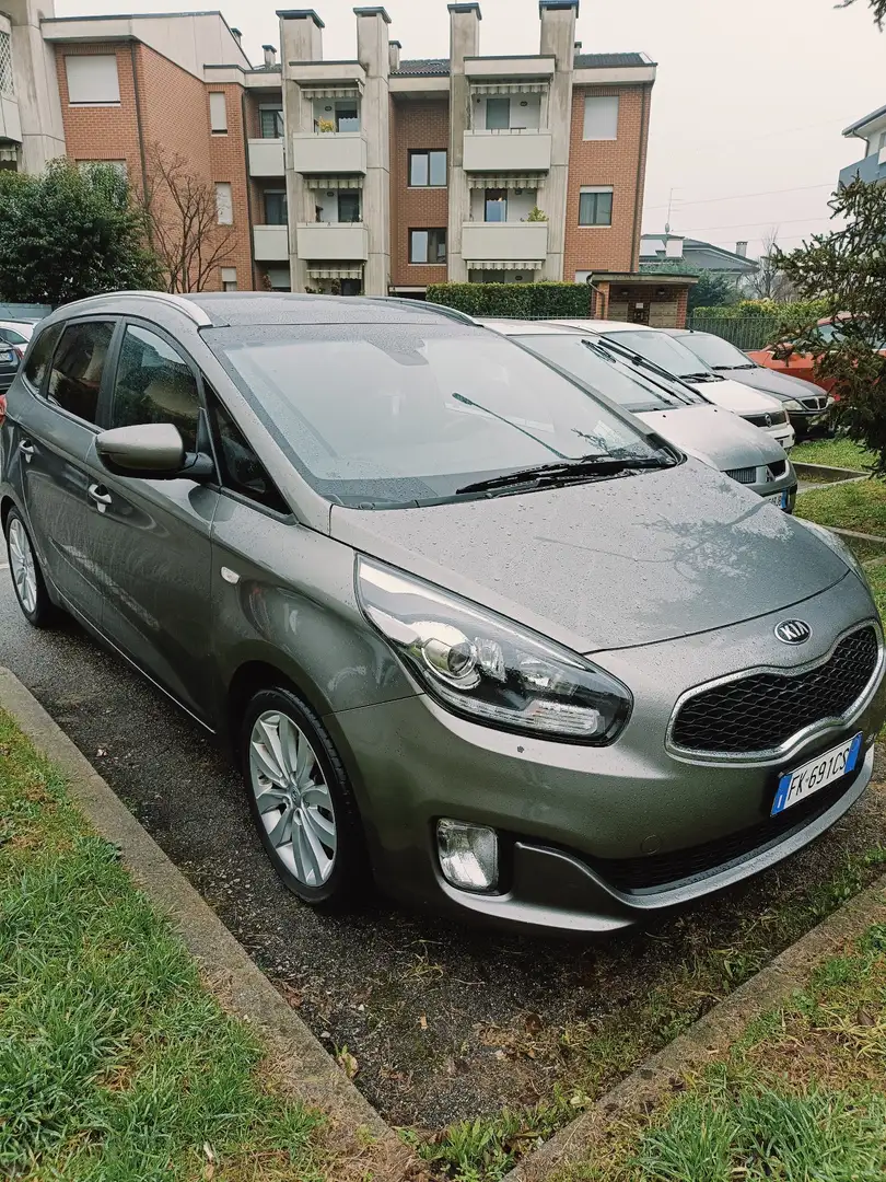 Kia Carens 1.7 crdi Class 115cv 5p.ti E6 - 2