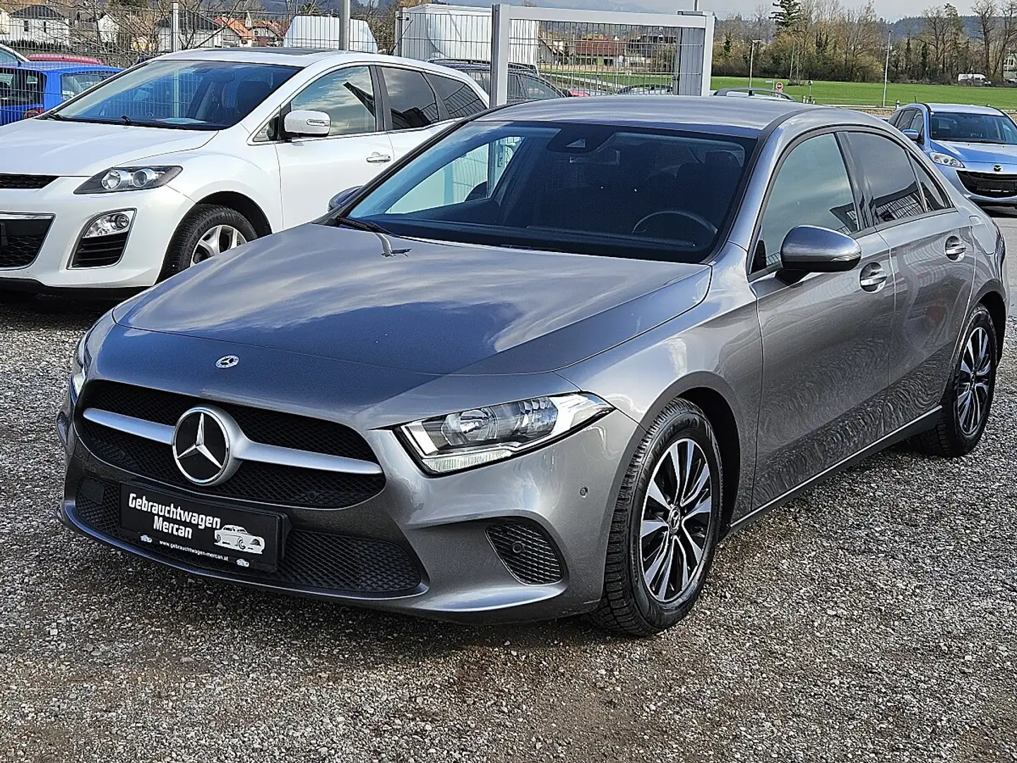 Mercedes-Benz A 180 d Limousine !! 2.0 Mercedes Benz Motor !! Grau - 1