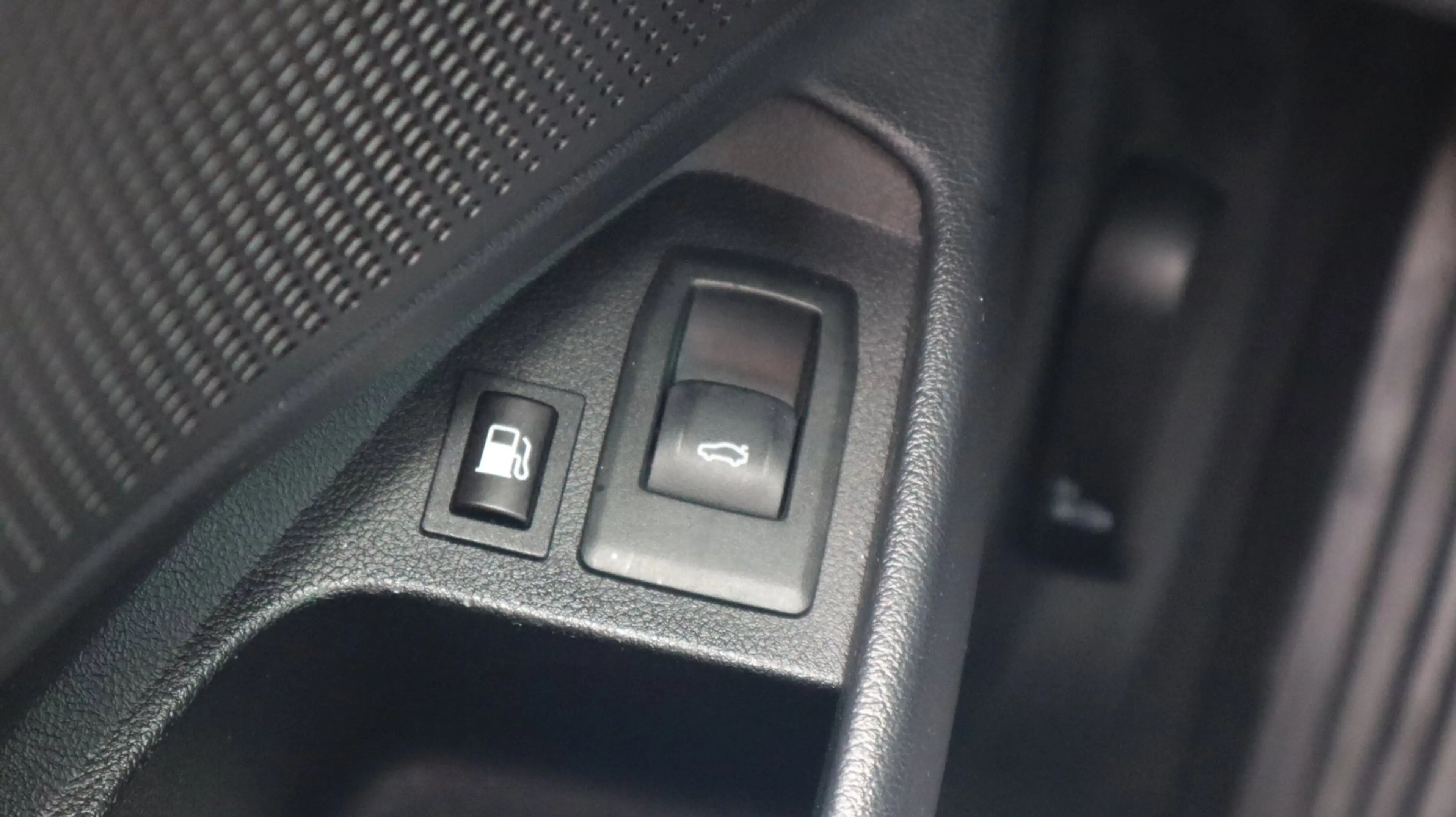 BMW 330 3-serie 330e SOH95% M-Pakket Pro Matrix Pano Trekh — photo 23