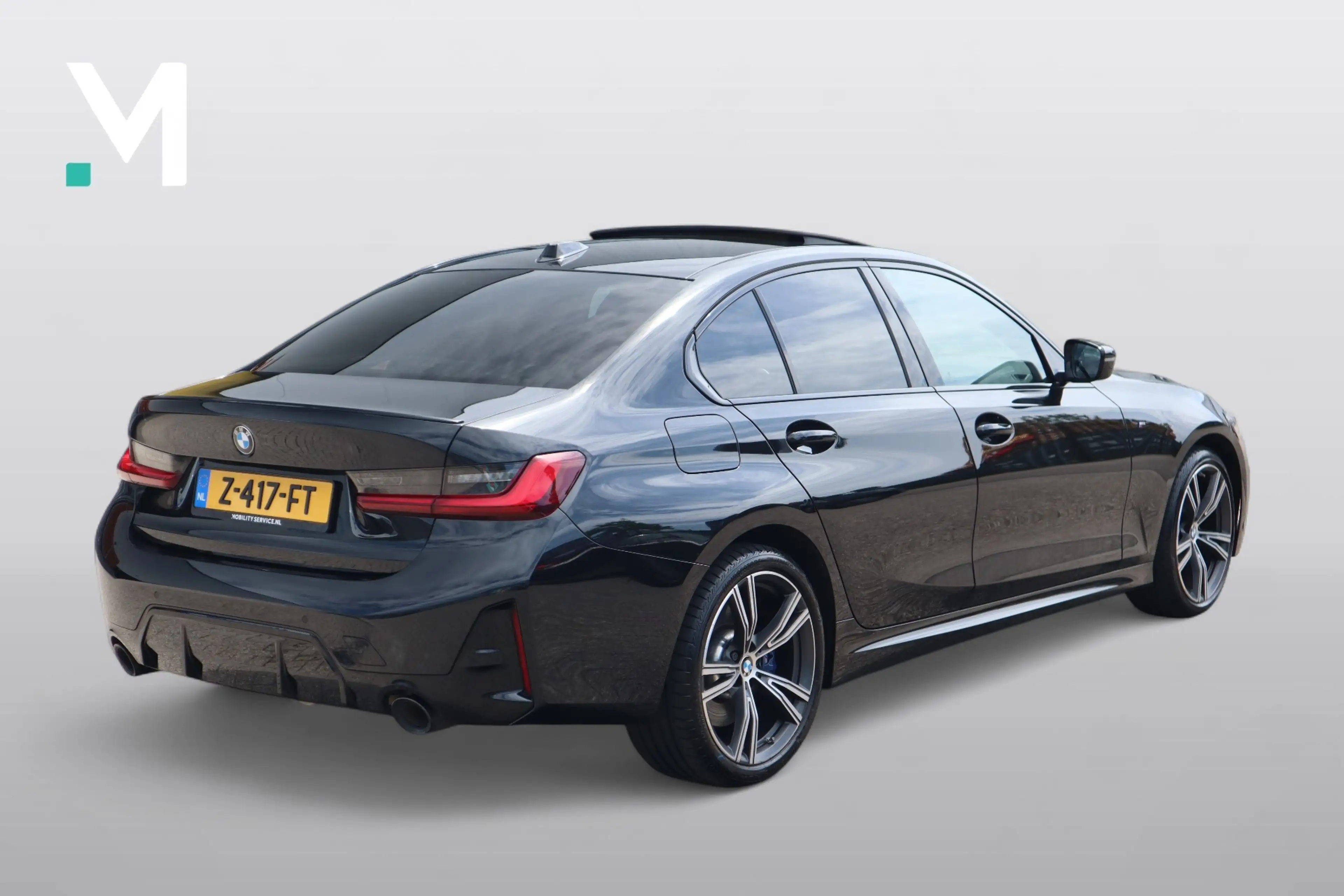 BMW 330 3-serie 330e SOH95% M-Pakket Pro Matrix Pano Trekh — photo 2