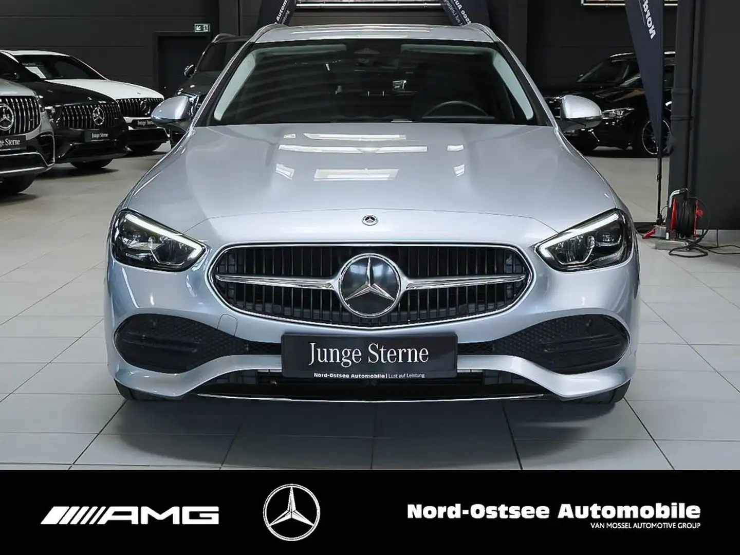 Mercedes-Benz C 200 d T Avantgarde Adv LED SITZHZG MBUX KAMERA Zilver - 2