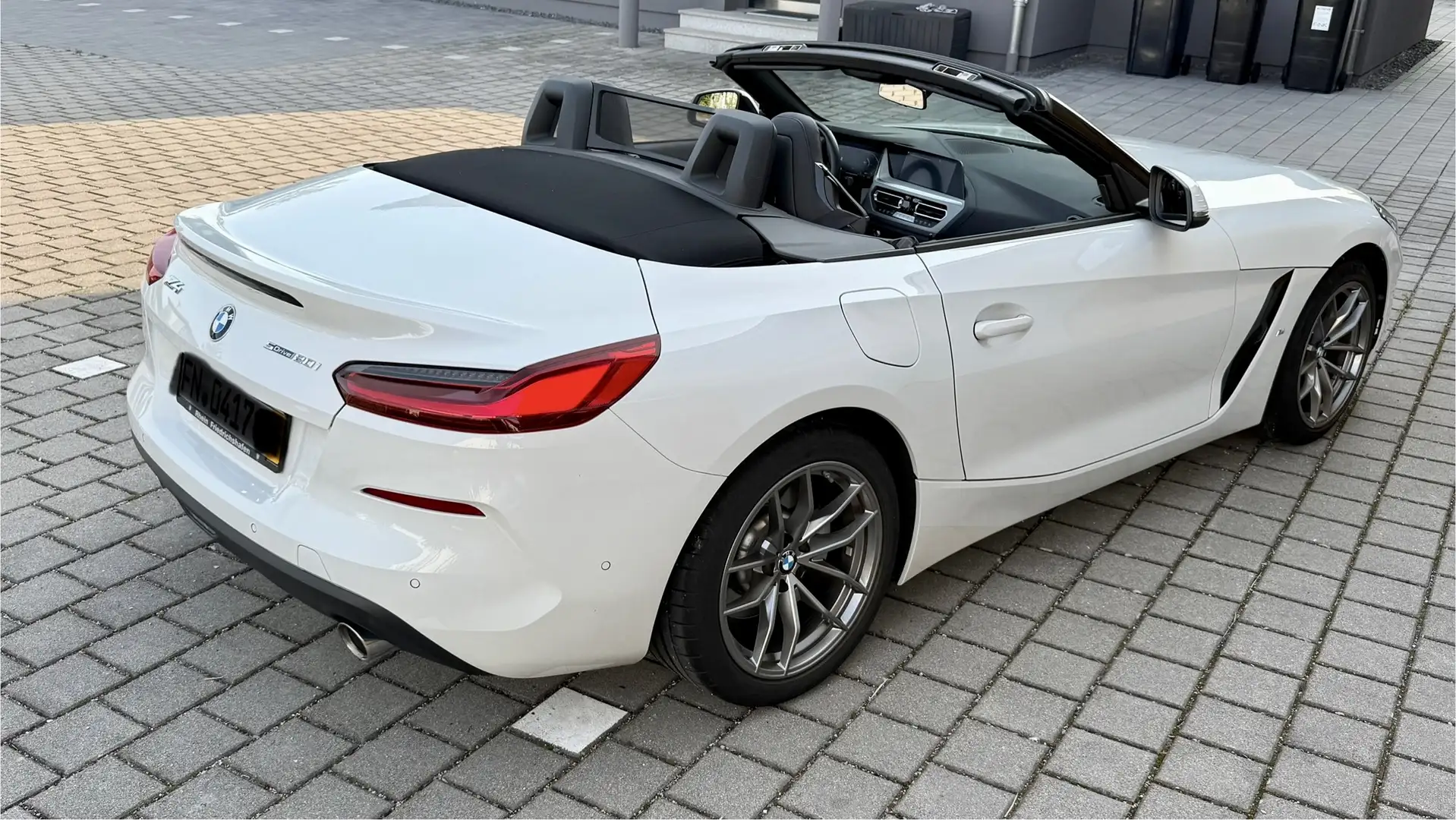 BMW Z4 Z4 sDrive20i Automatik TIP TOP Technisch & Optisch Weiß - 2