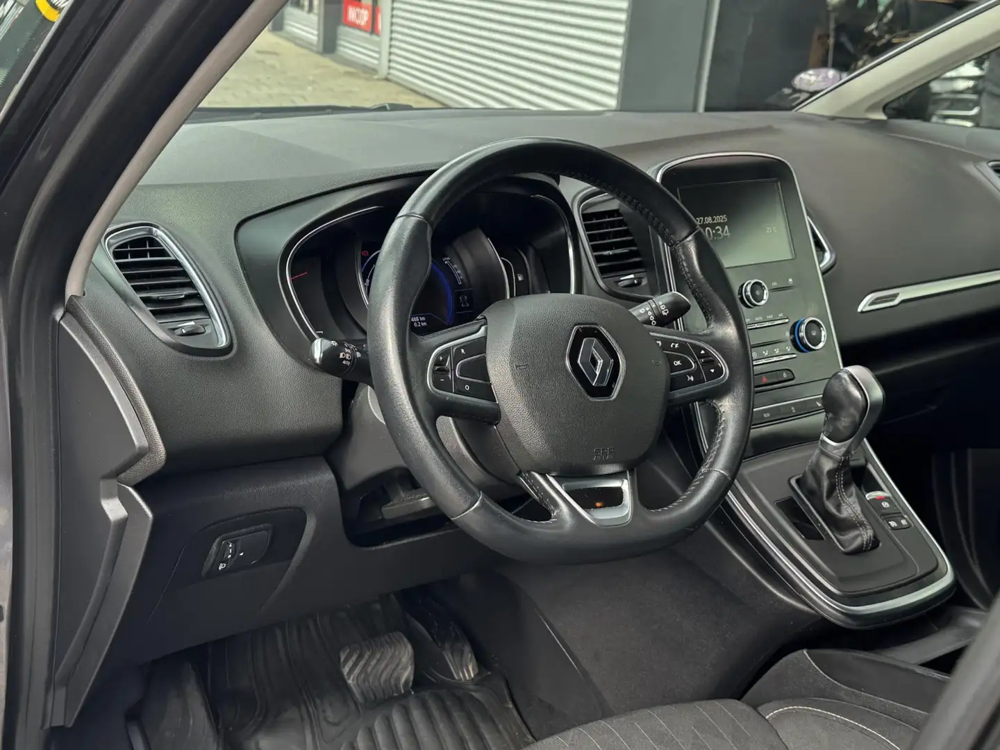 Renault Grand Scenic 1.3 TCe Limited - Automaat I Navigatie I Airco I A Gri - 2