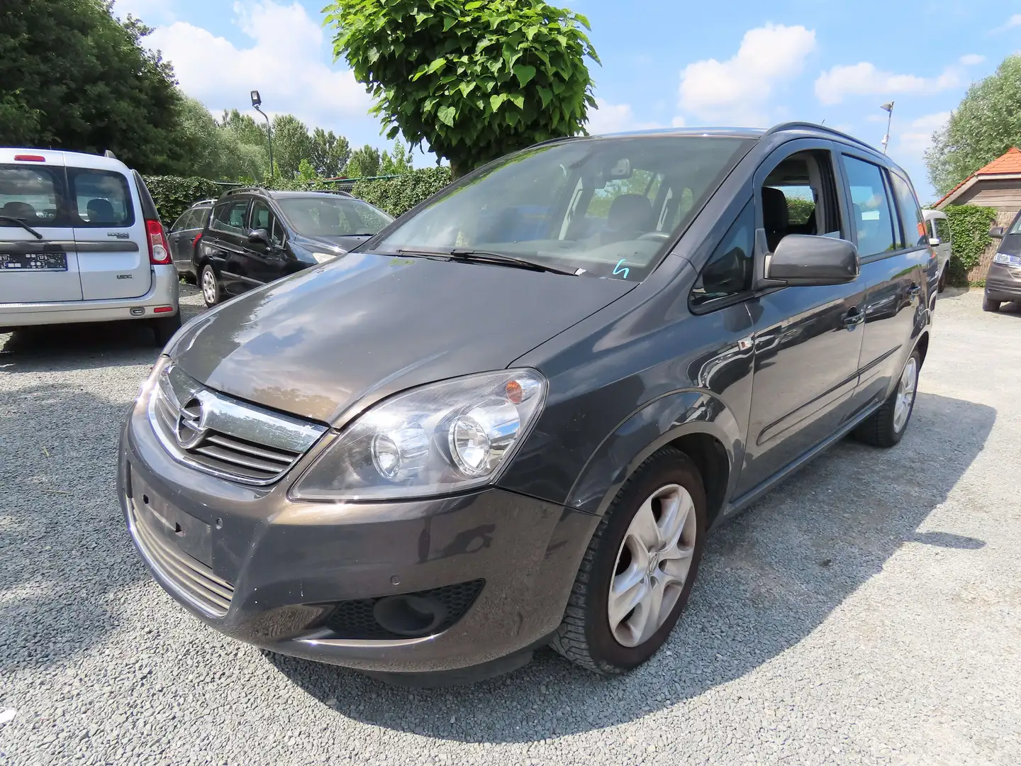 Opel Zafira 1.8i Enjoy Gris - 1