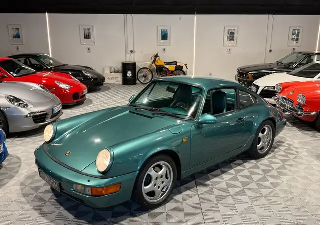 Porsche 964
