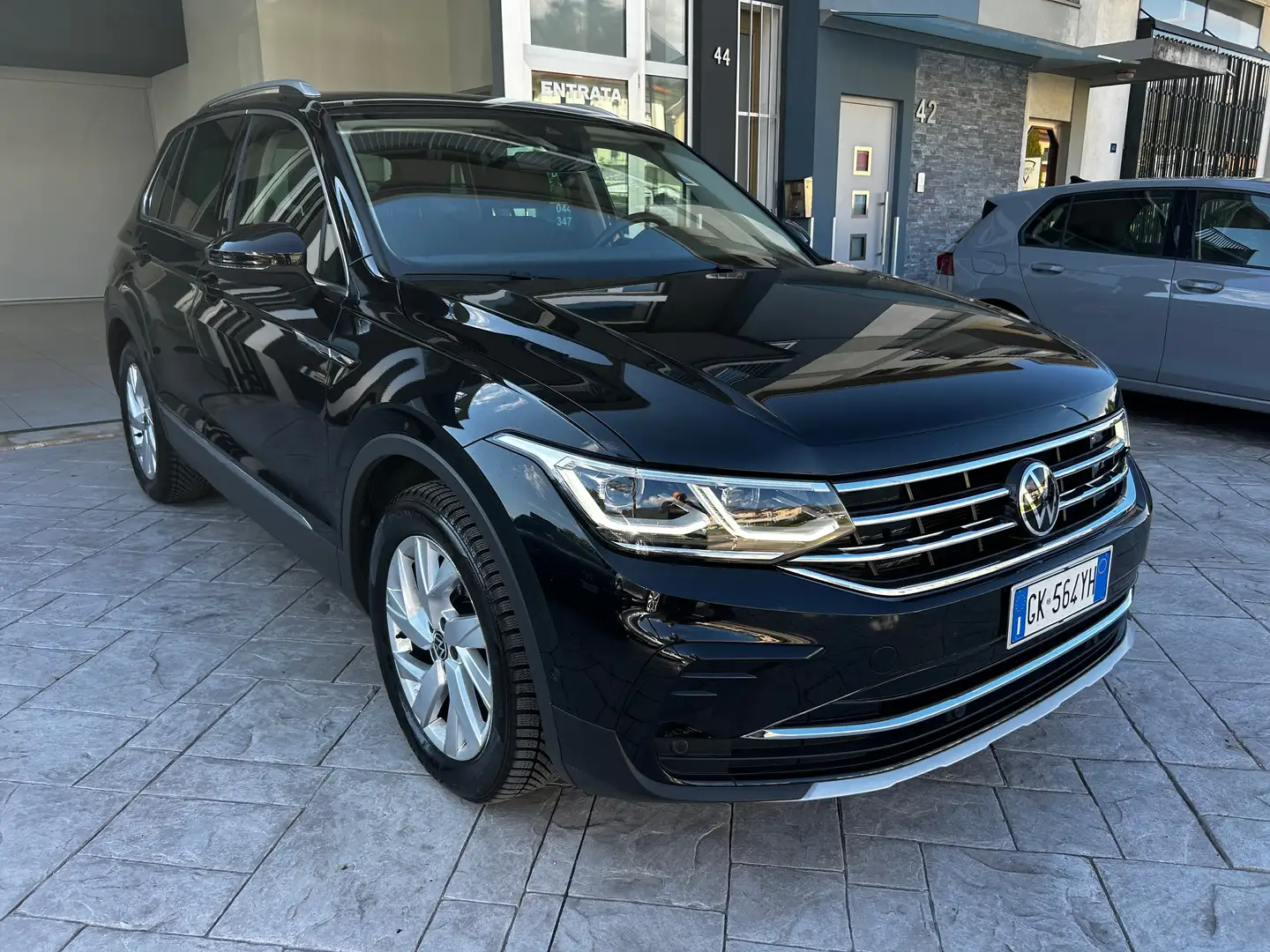 Volkswagen Tiguan 1.5 tsi Elegance 150cv dsg Nero - 2