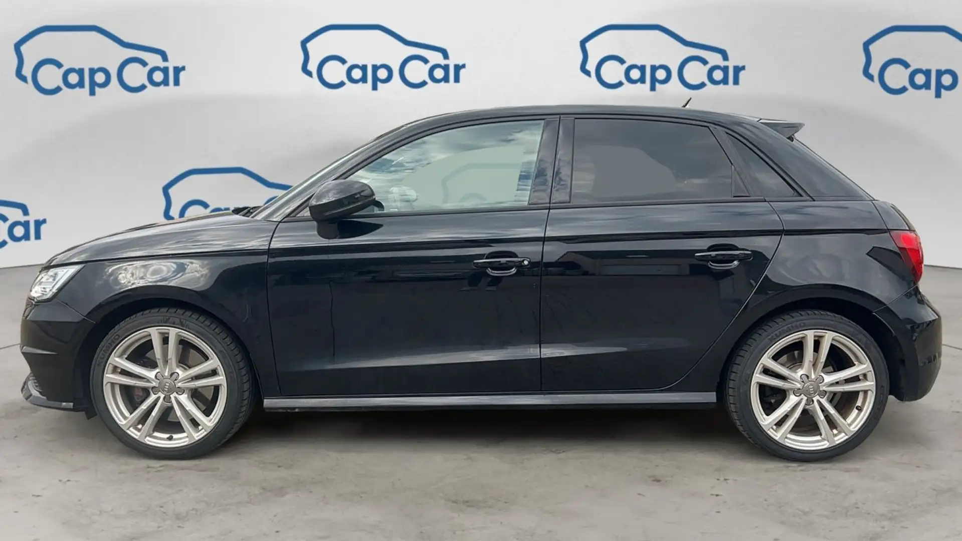 Audi S1 2.0 TFSI 231 . Schwarz - 2