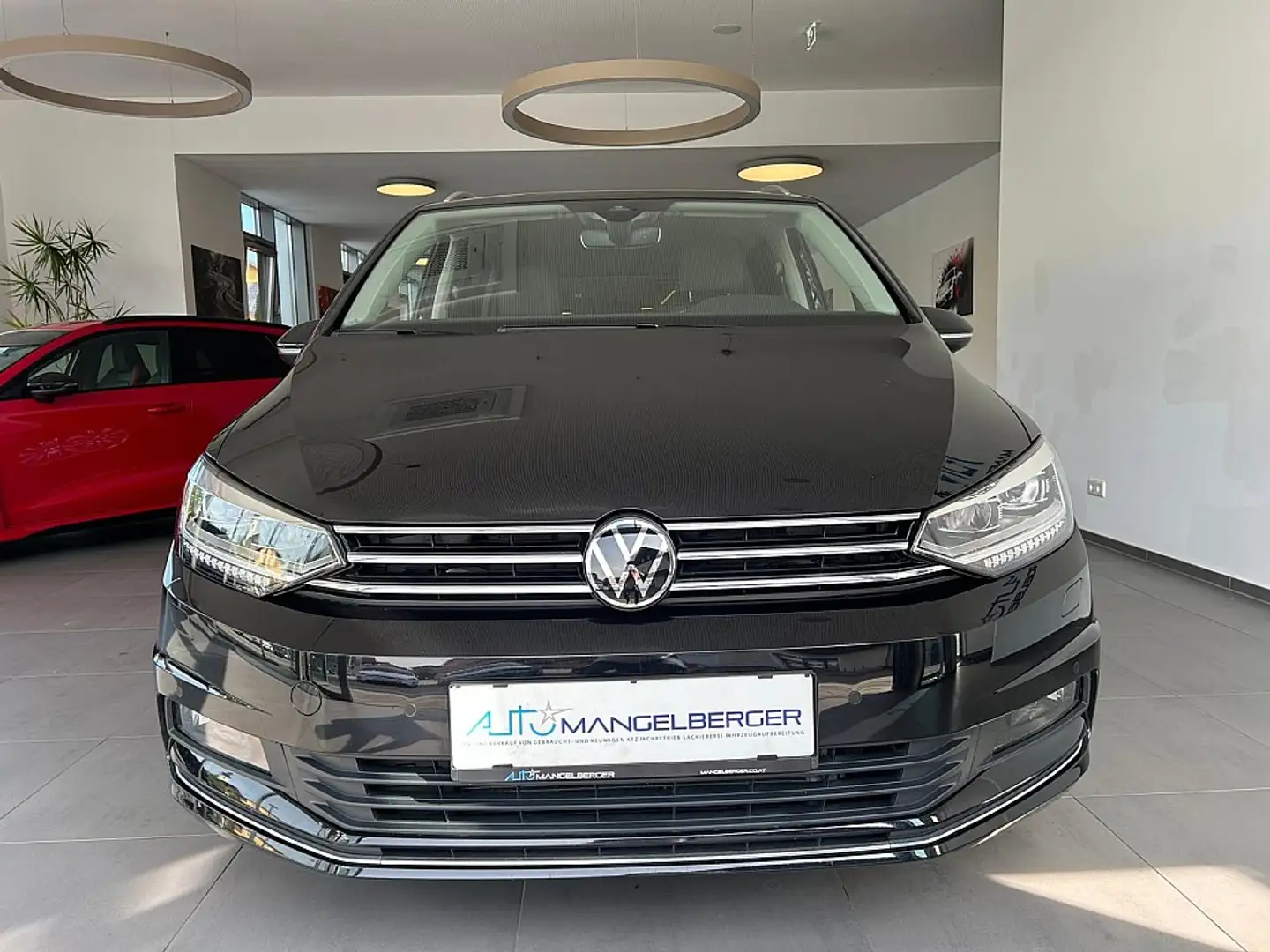 Volkswagen Touran Highline 2,0 SCR TDI,  7 Sitze, Anhängevorricht... Gris - 2