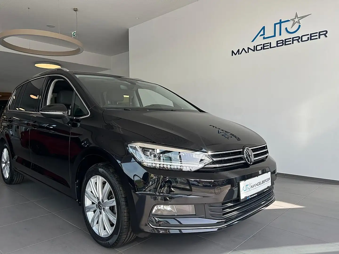 Volkswagen Touran Highline 2,0 SCR TDI,  7 Sitze, Anhängevorricht... Gris - 1