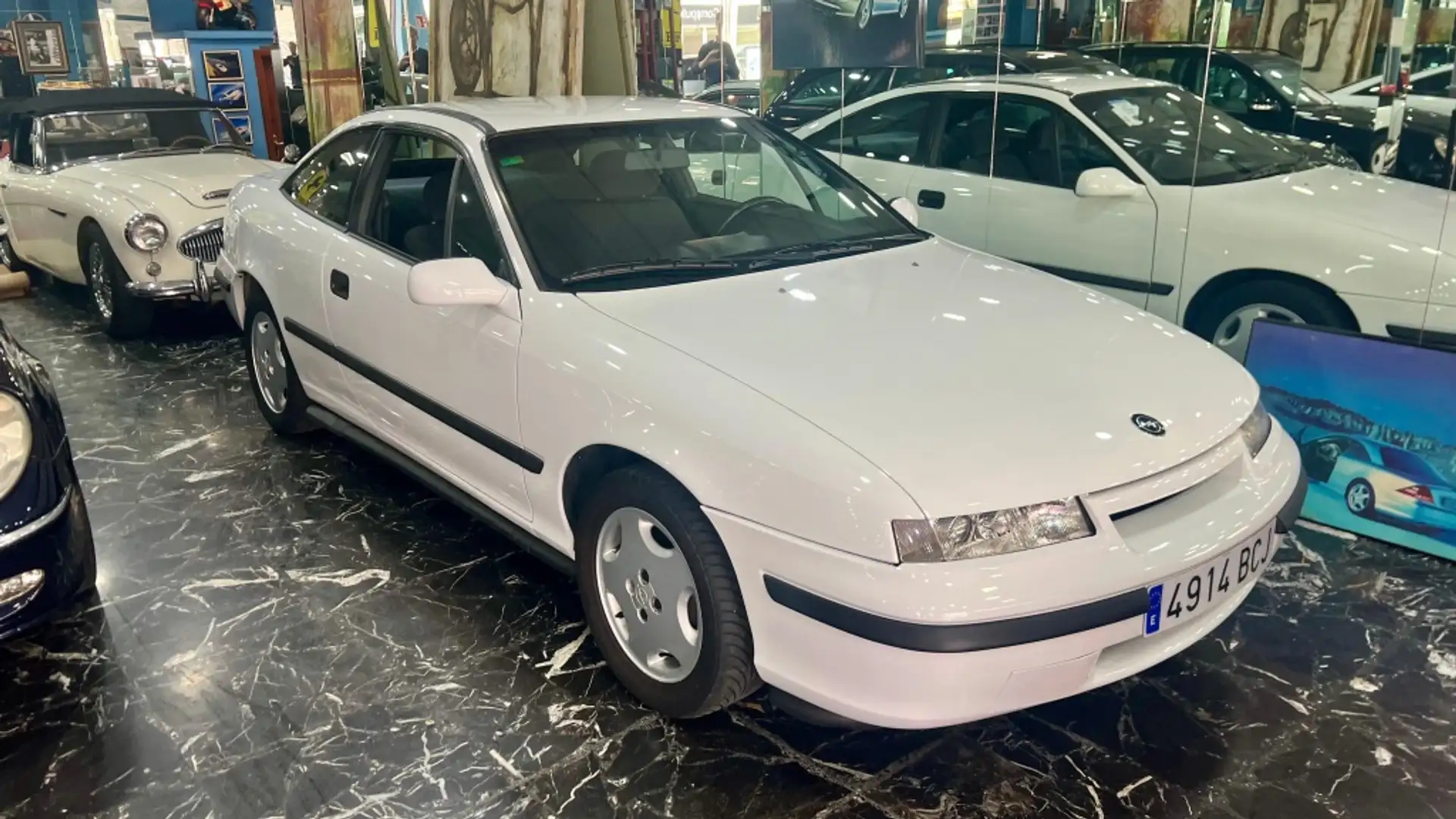 Opel Calibra 2.0i 16v White - 1