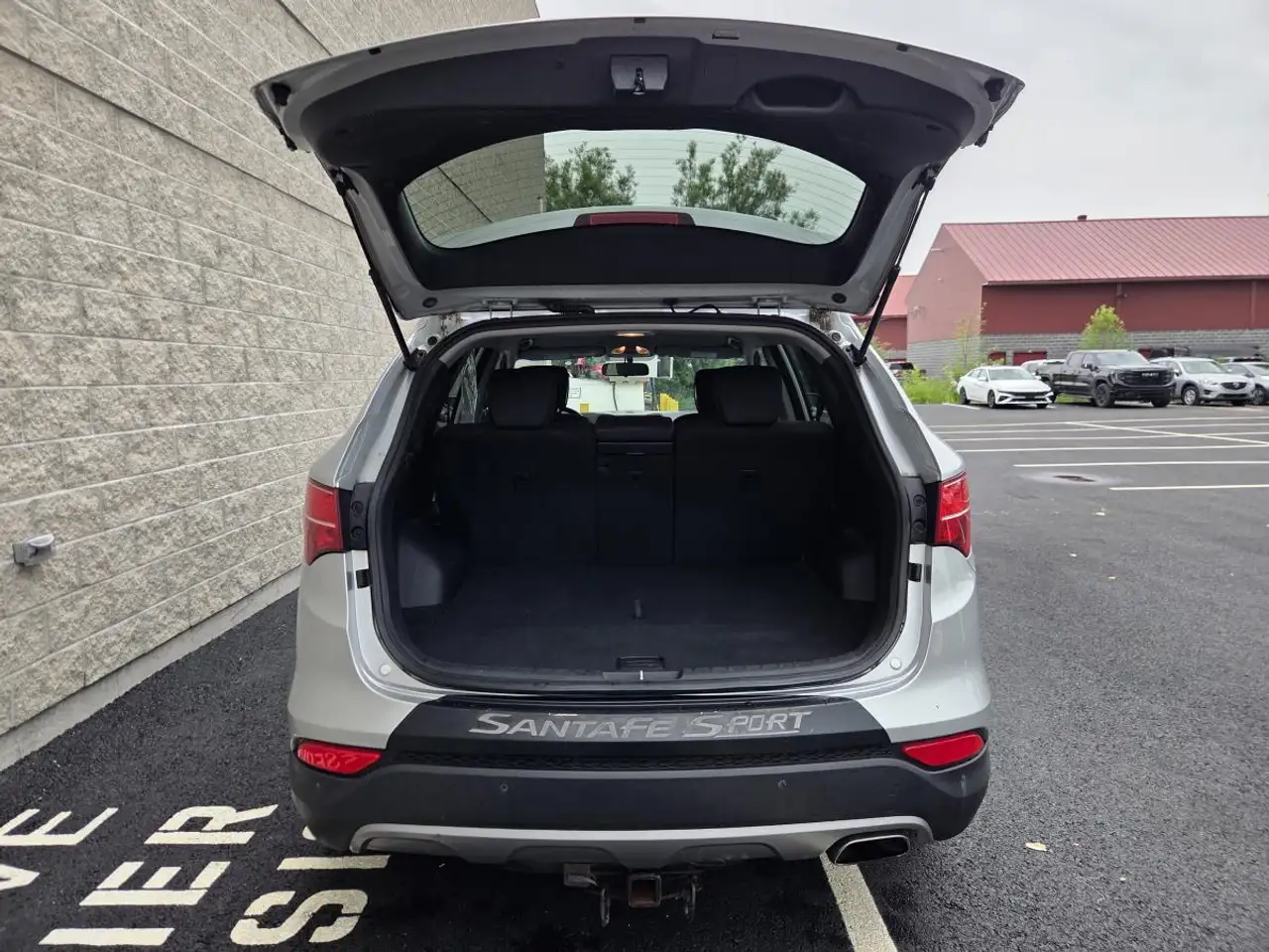 Hyundai SANTA FE photo Hyundai SANTA FE