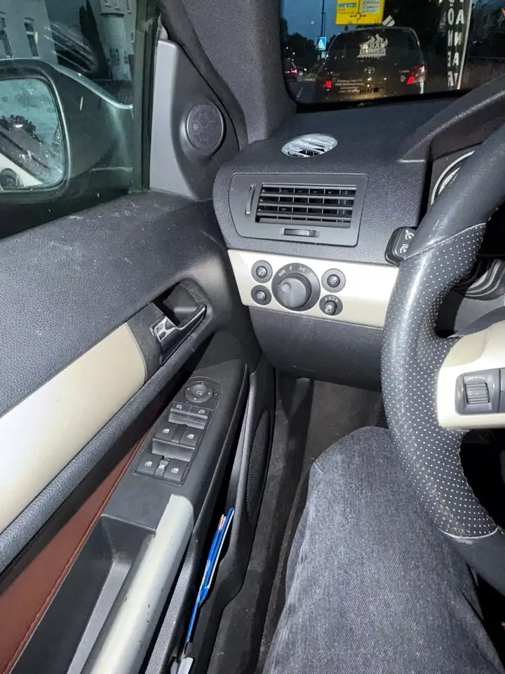 Opel Astra Cabrio 1.6i Bertone Edition, foto 1