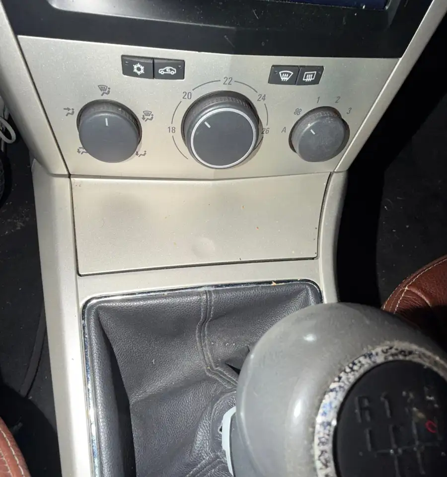 Opel Astra Cabrio 1.6i Bertone Edition, foto 4