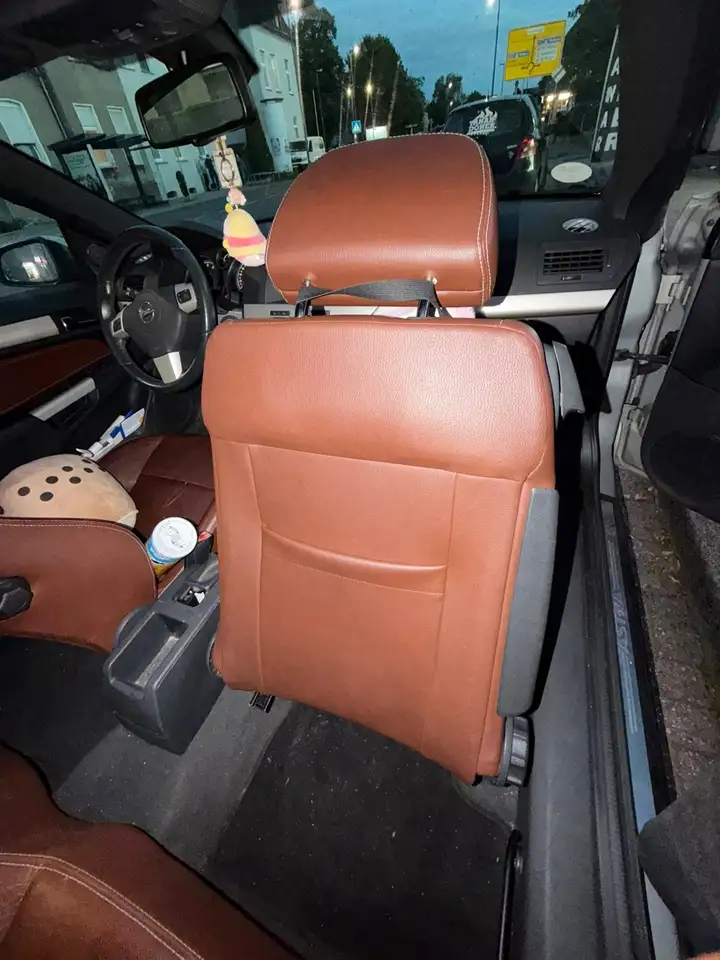 Opel Astra Cabrio 1.6i Bertone Edition, foto 7