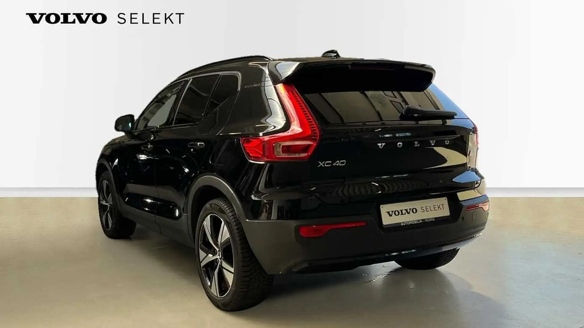 Volvo XC40 EX40 Plus Twin Motor | Getinte ramen | Wegklapbare Noir - 2