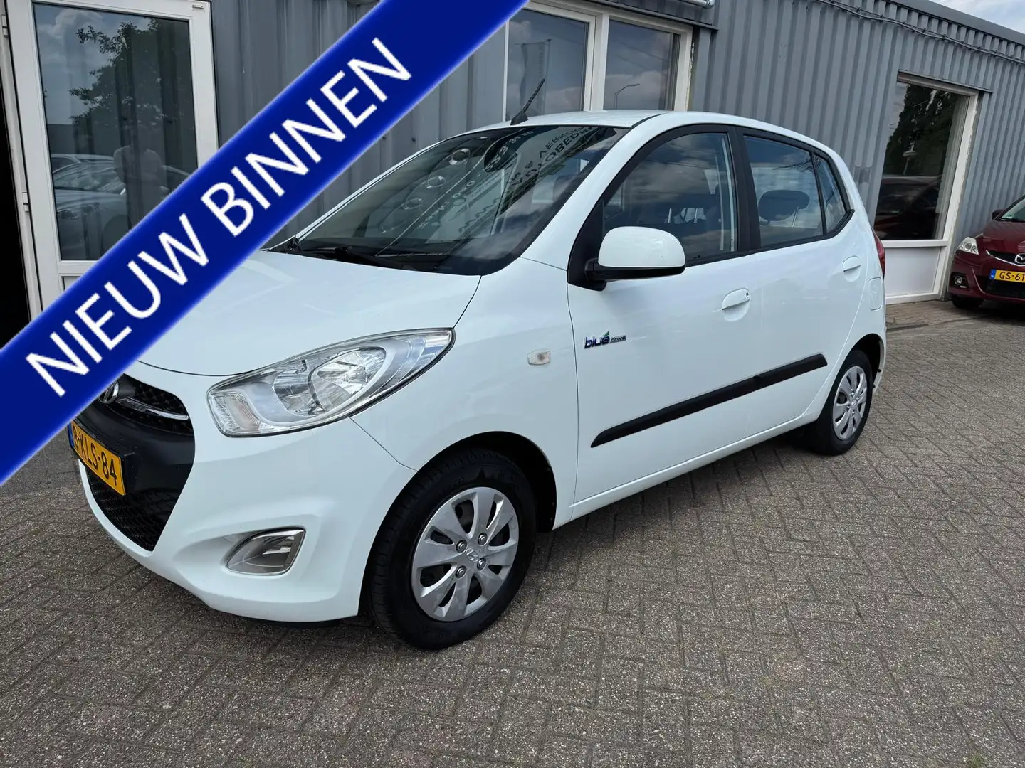 Hyundai i10 1.0 i-Drive Cool Blanc - 1