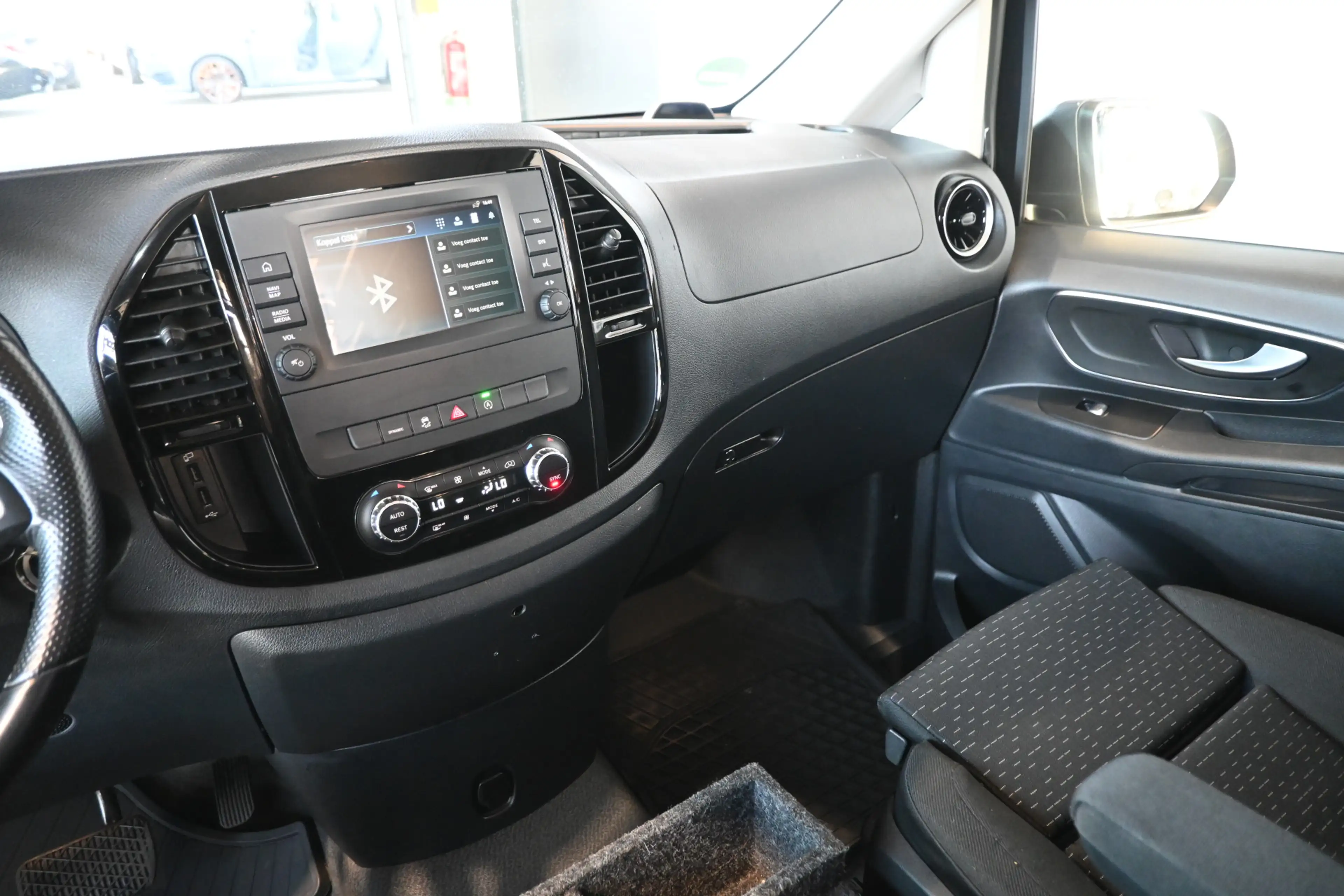 Mercedes-Benz Vito 116 CDI Automaat LANG Clima Cruise Carplay 2X Schu — photo 8
