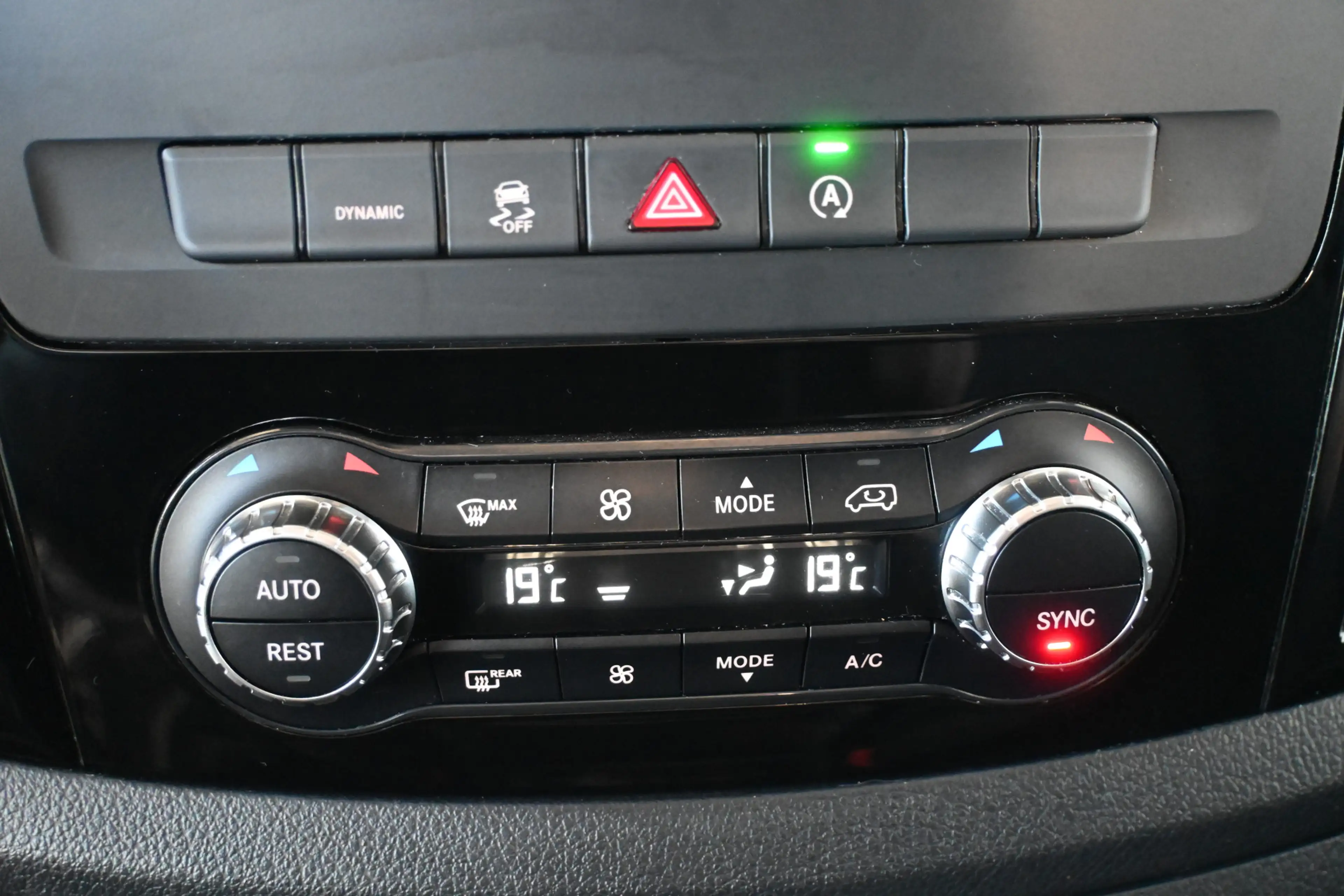 Mercedes-Benz Vito 116 CDI Automaat LANG Clima Cruise Carplay 2X Schu — photo 9