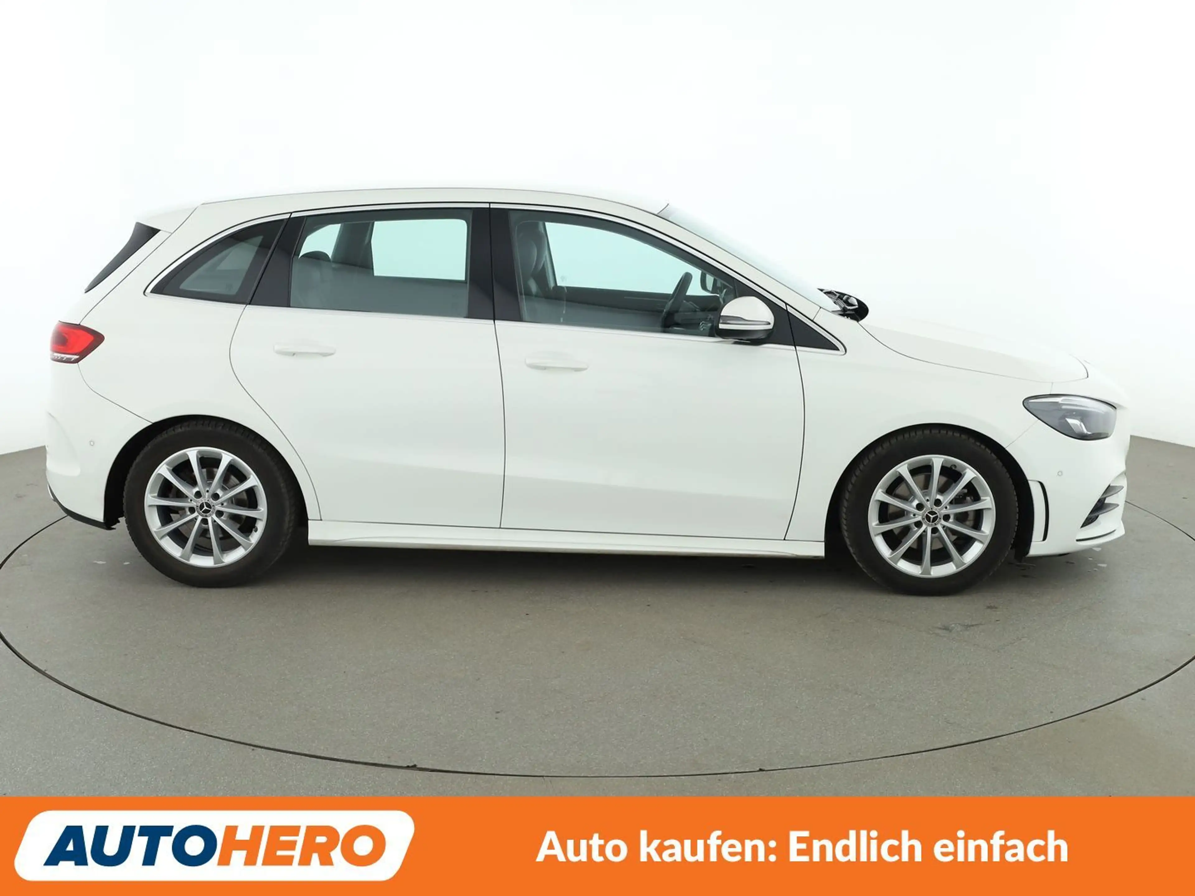 Mercedes-Benz B 180 B 180 AMG Line *NAVI*LED*TEMPO*CAM*PDC*SHZ* — photo 7
